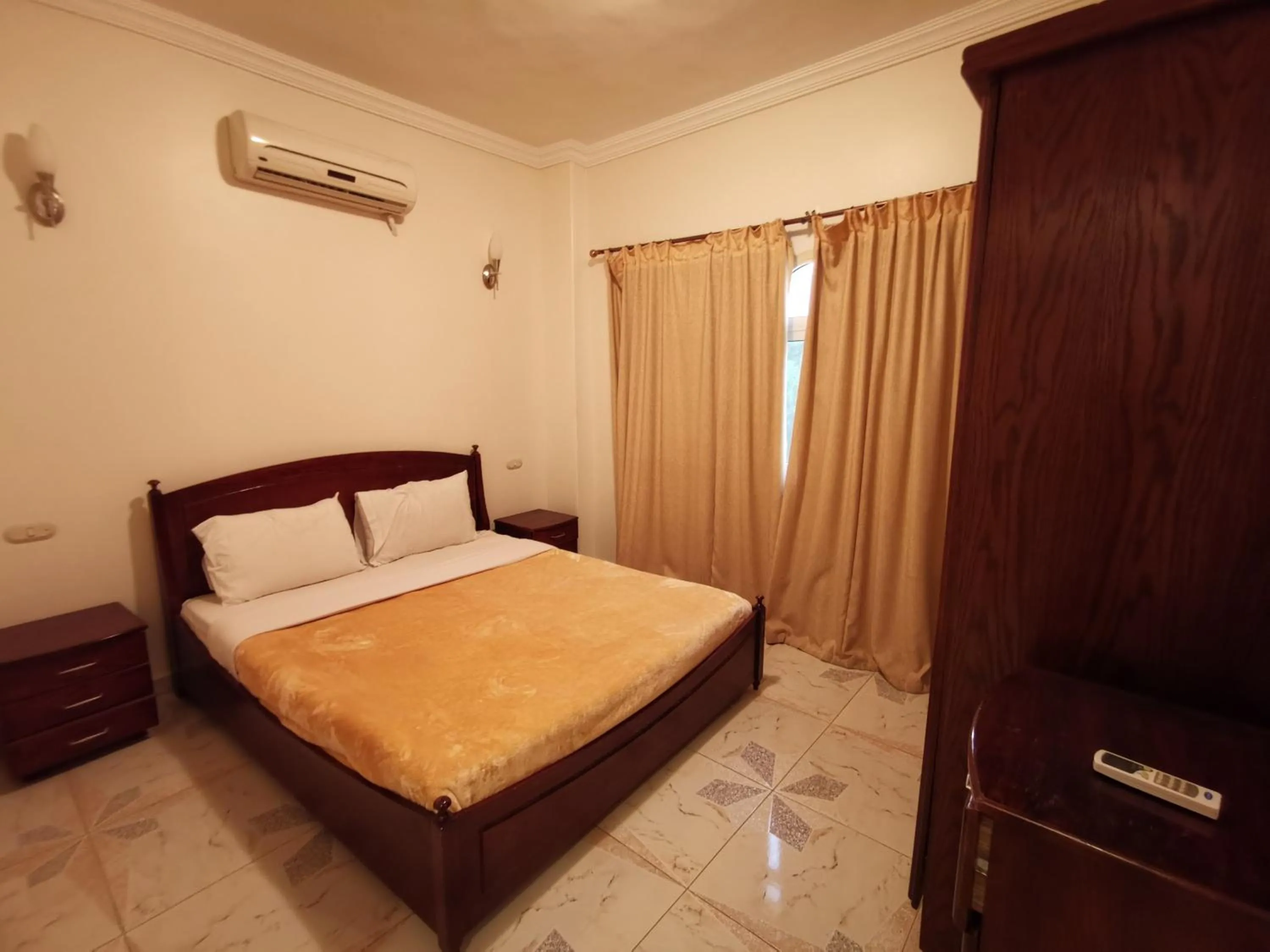 Bed in Green Garden Resort