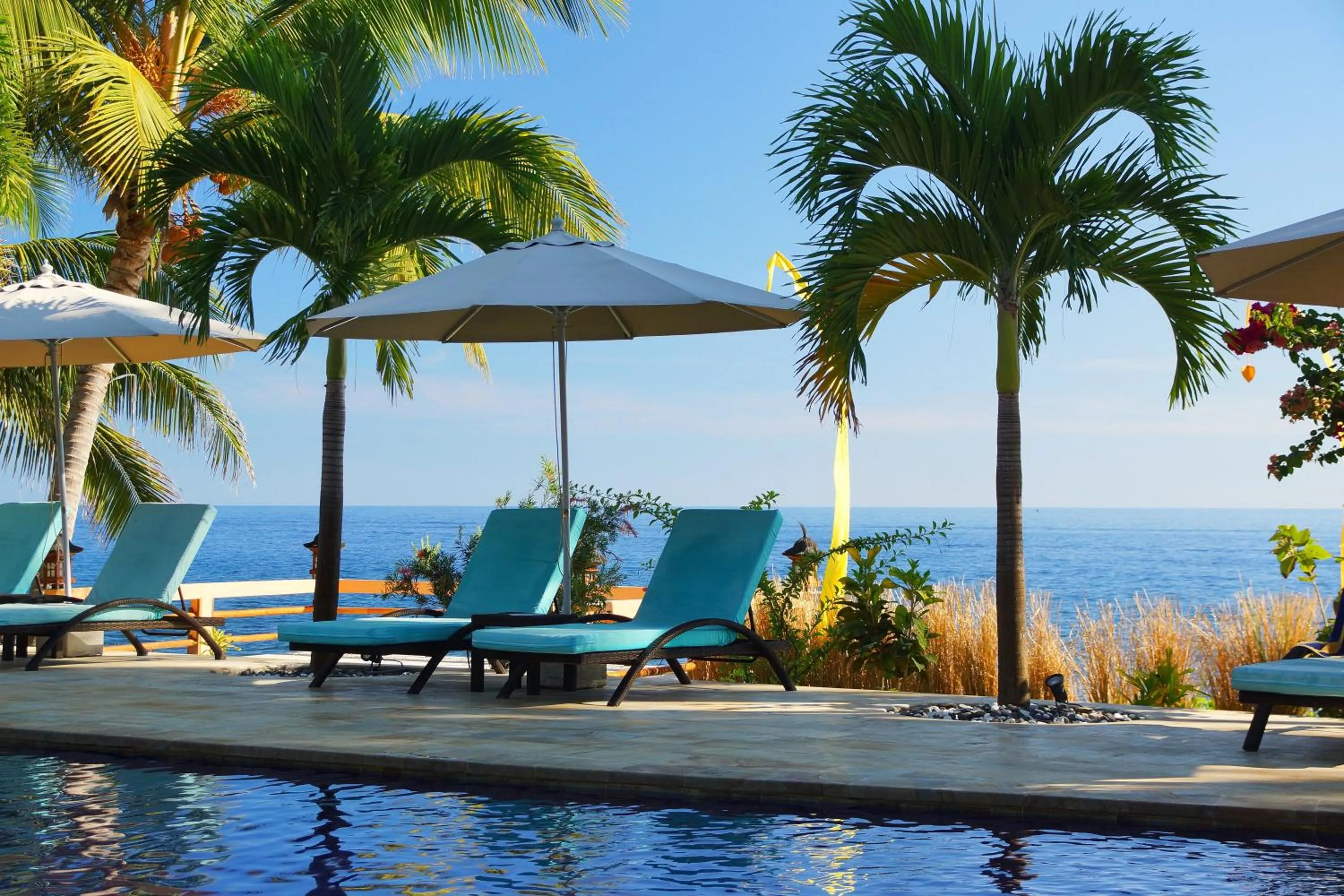 Swimming pool in Holiway Garden Resort & SPA - Bali -