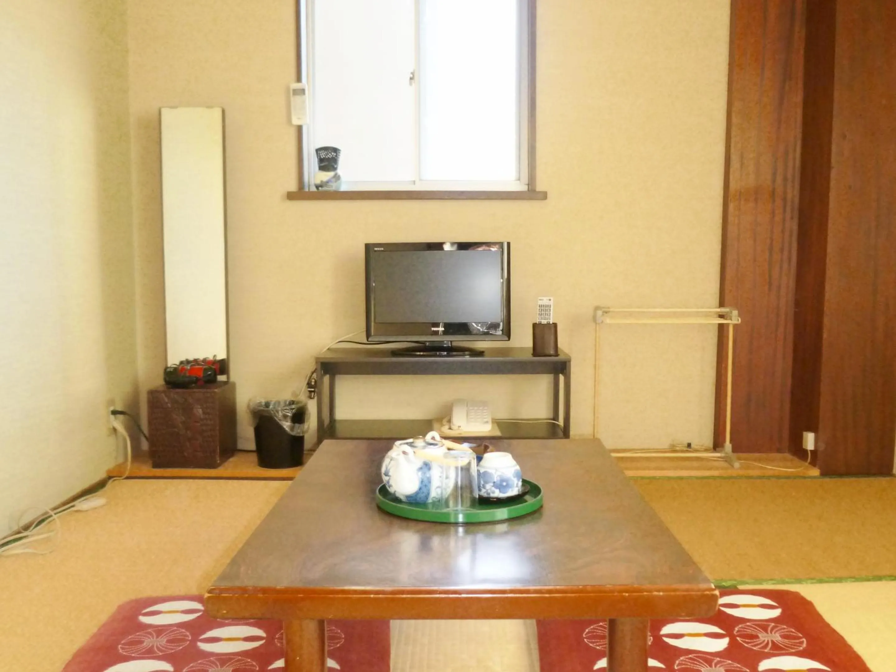 Photo of the whole room in Imazato Ryokan
