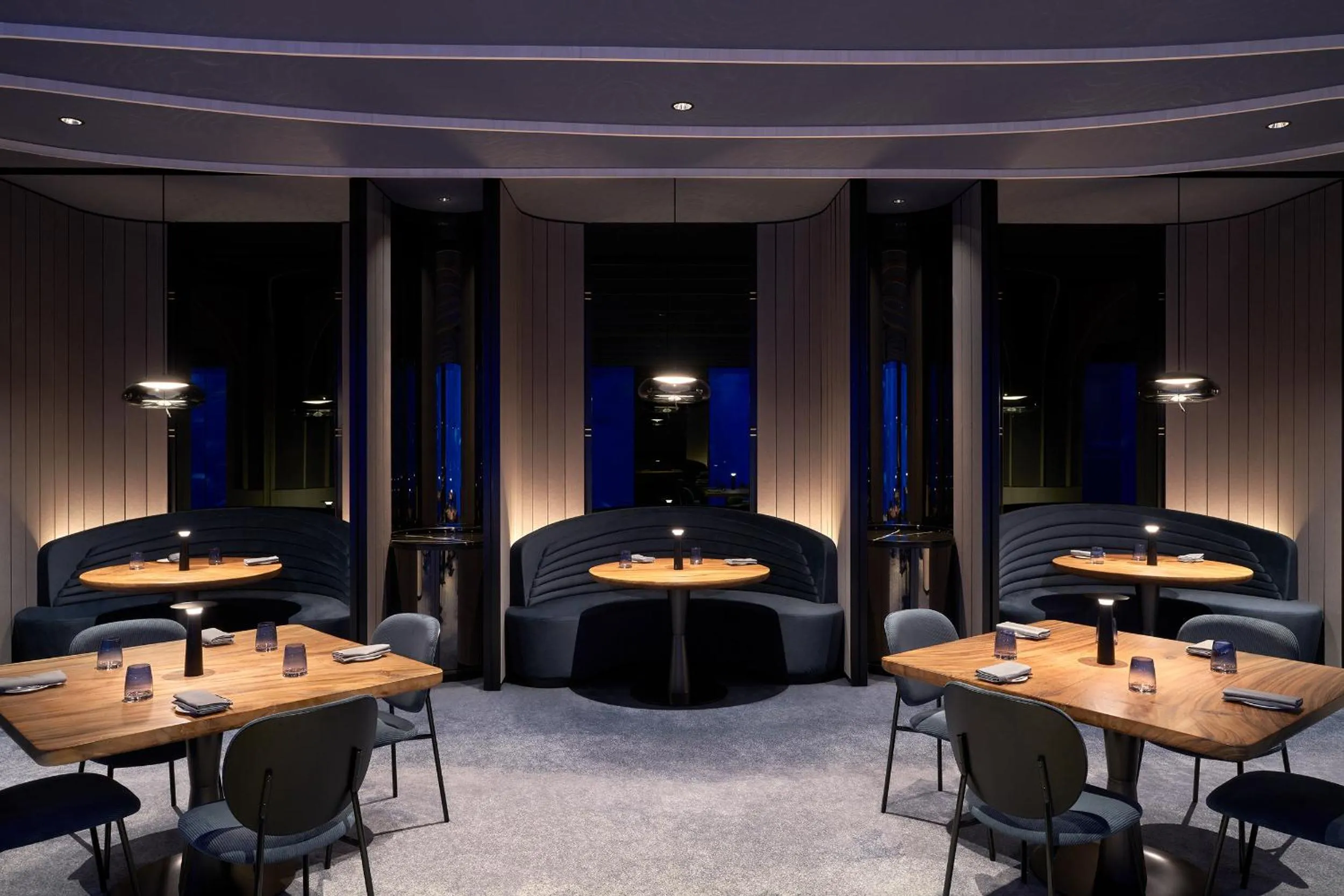 Restaurant/places to eat in Resorts World Sentosa - Equarius Hotel