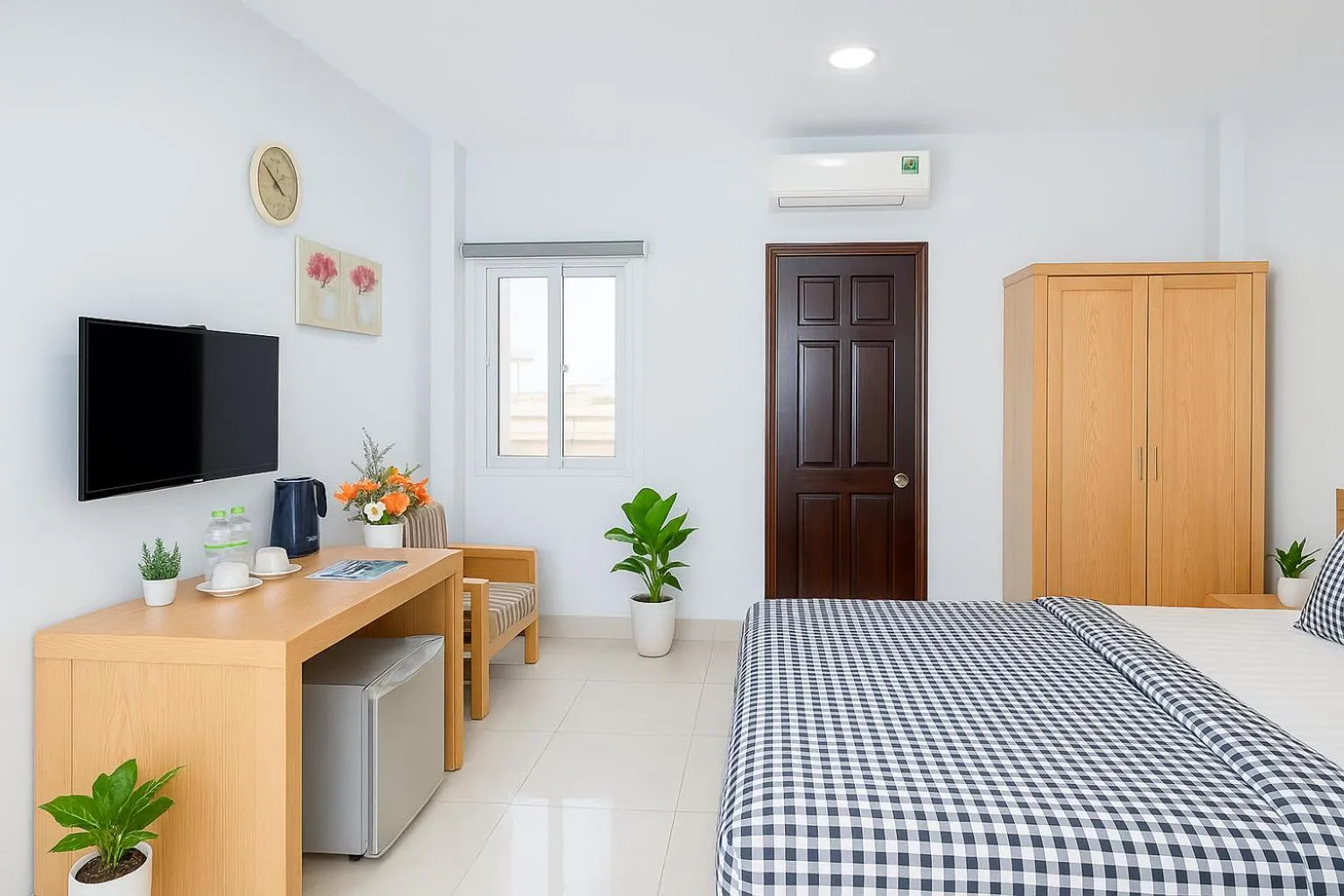 Bed in Phan Anh Hotel - Bui Vien Walking Street