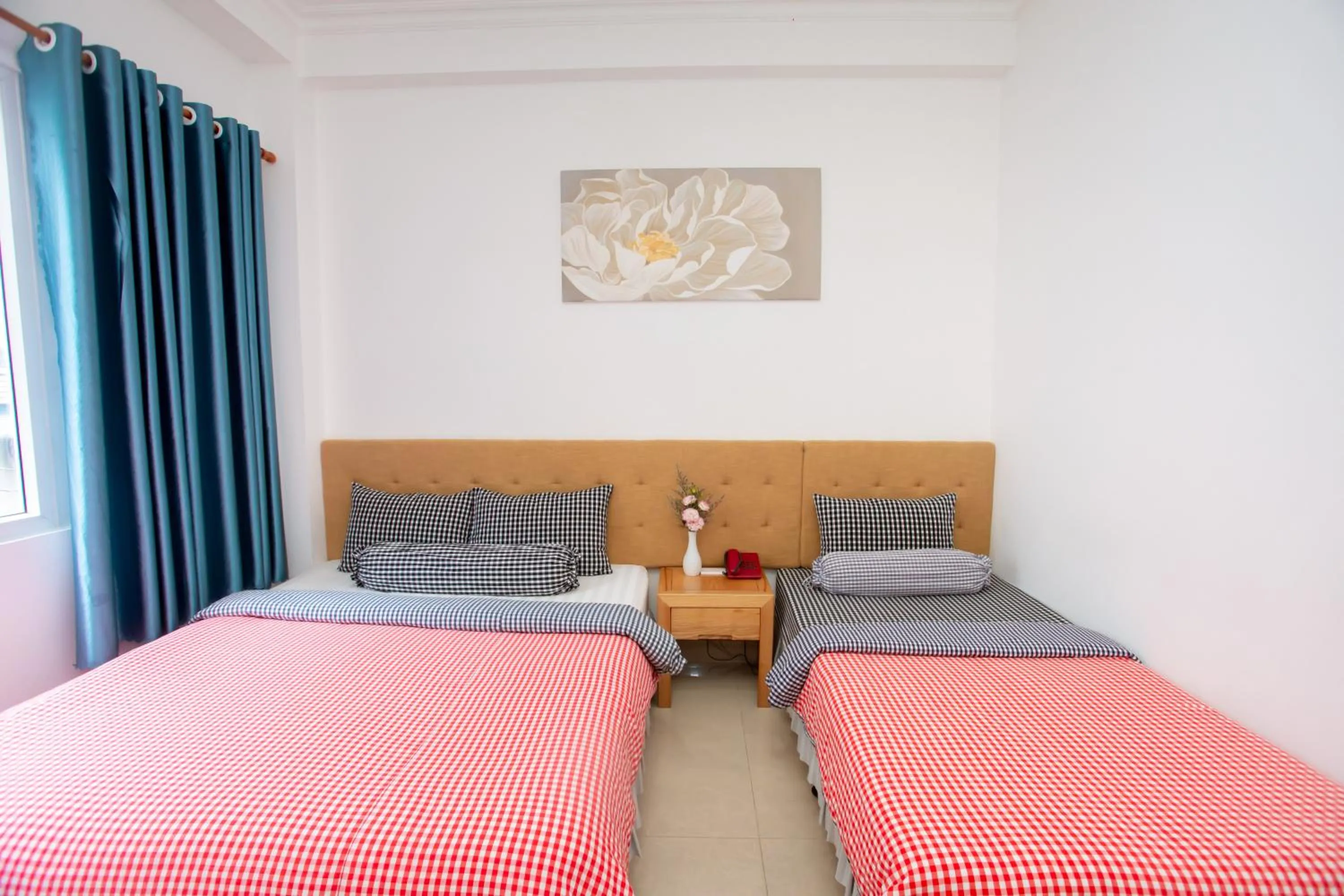 Bed in Phan Anh Hotel - Bui Vien Walking Street