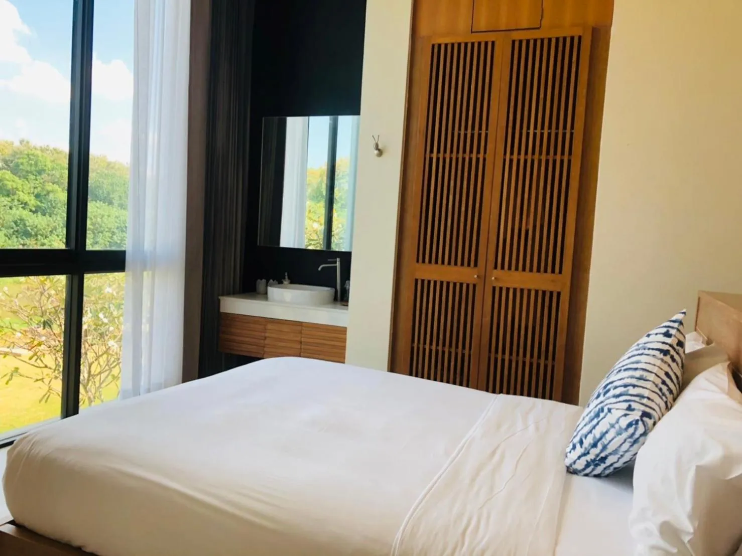 Bed in Zensala Riverpark Resort-SHA Extra Plus