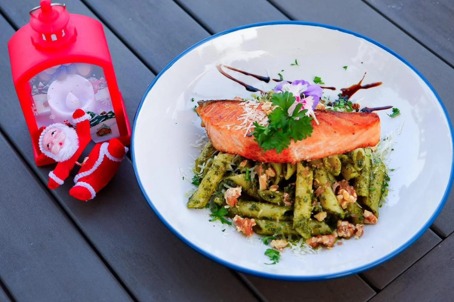 Food and drinks in Zensala Riverpark Resort-SHA Extra Plus