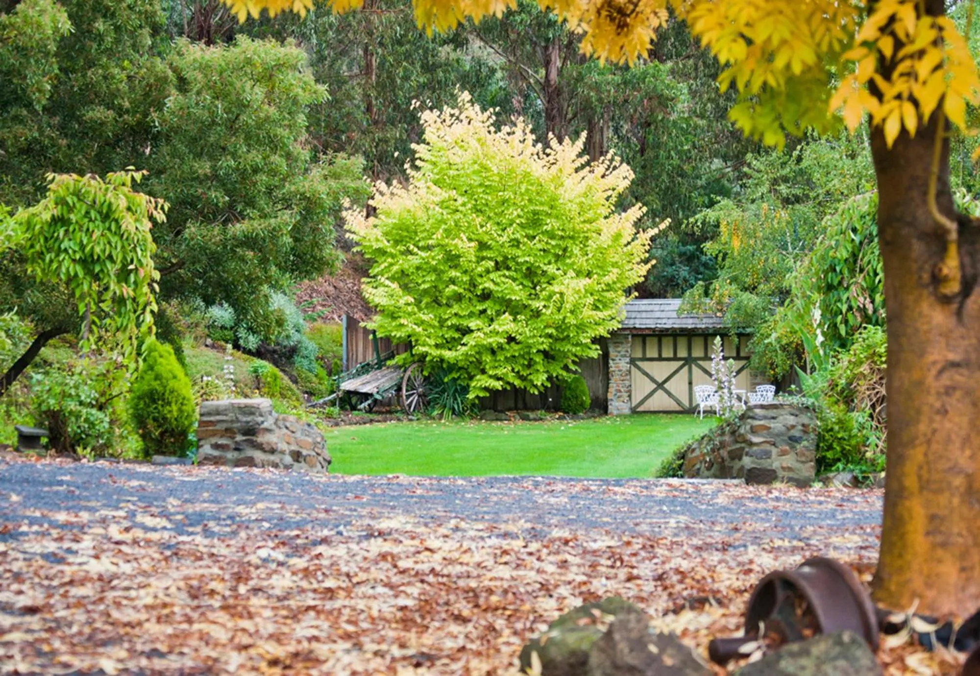 The Shingles Riverside Cottages