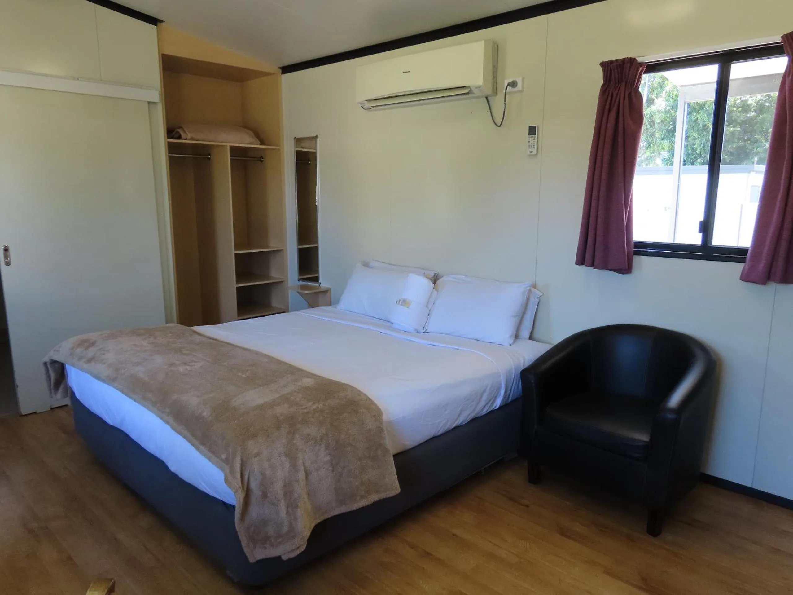 Bedroom, Bed in BIG4 Toowoomba Garden City Holiday Park