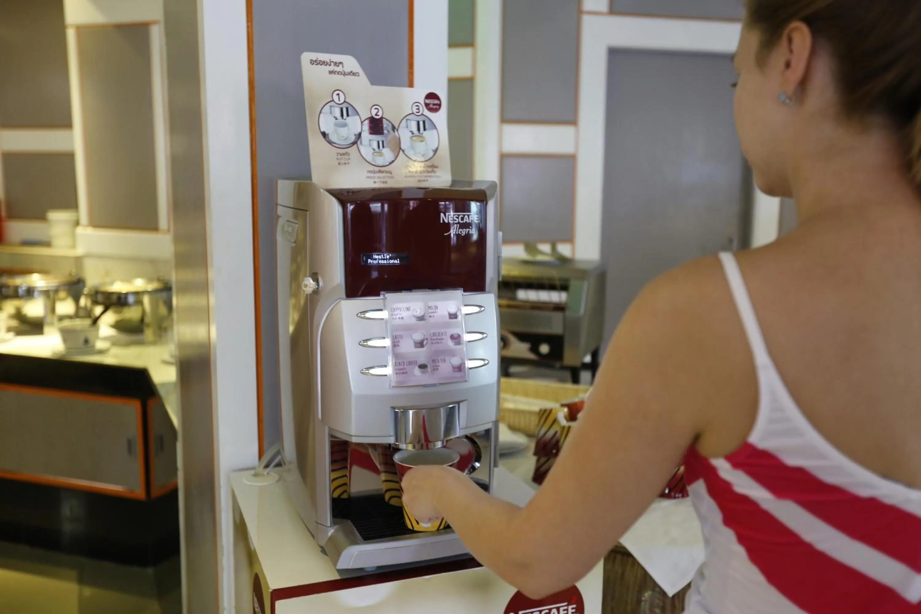 Restaurant/places to eat in Baan Kamala Fantasea Hotel