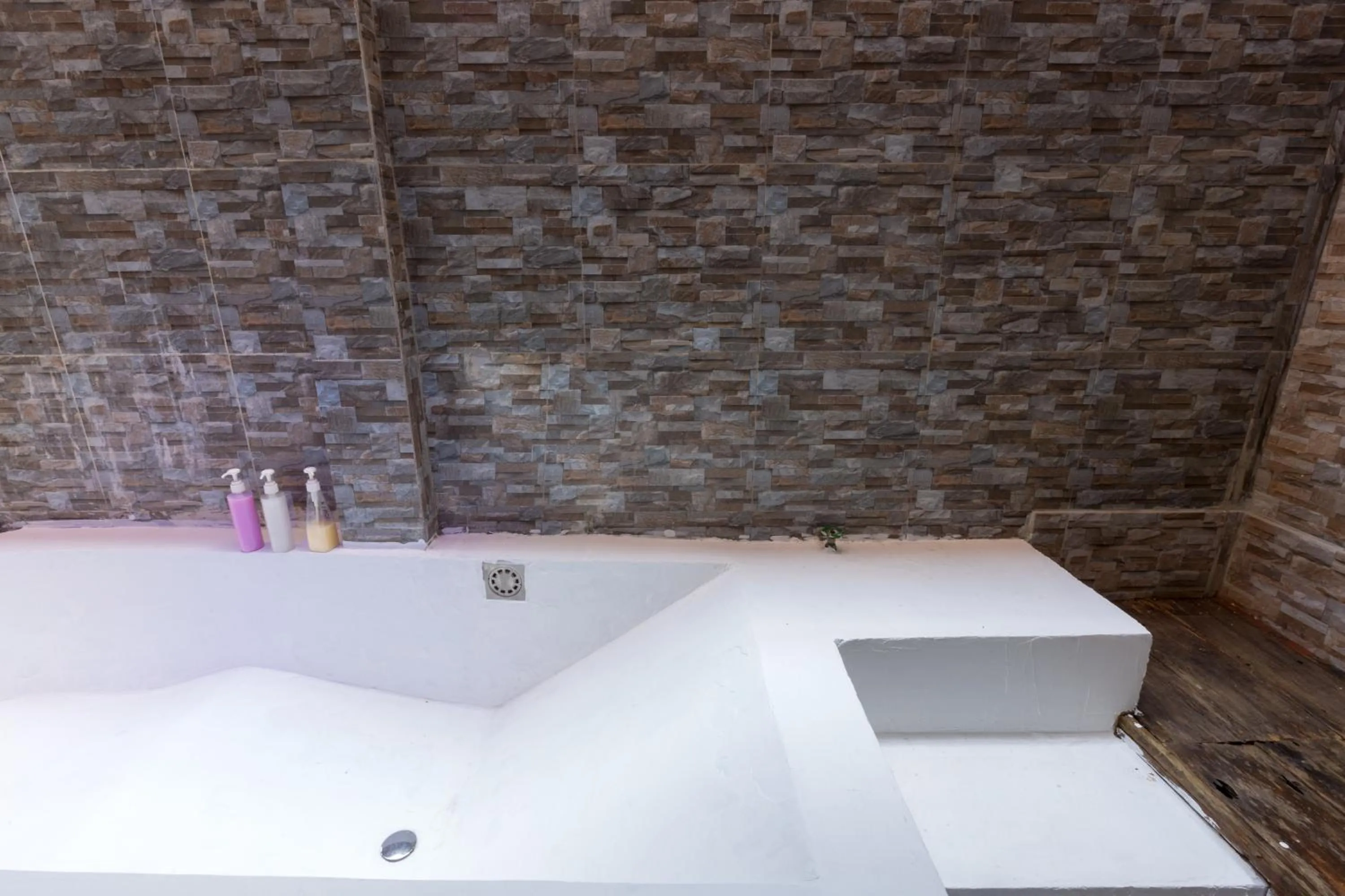 Shower in Baan Kamala Fantasea Hotel