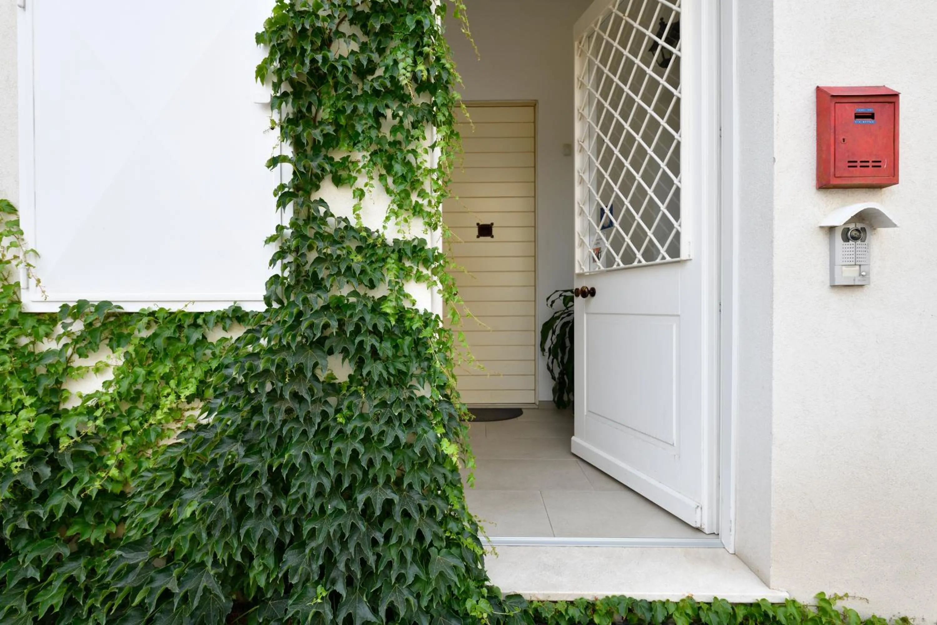 Property building in Lughia