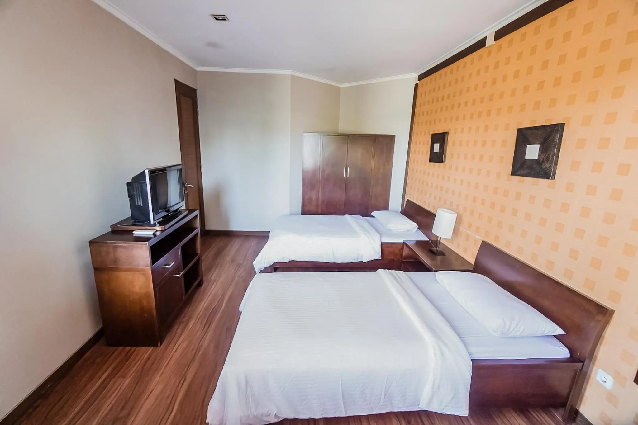 Bedroom, Bed in Lembang Asri Resort