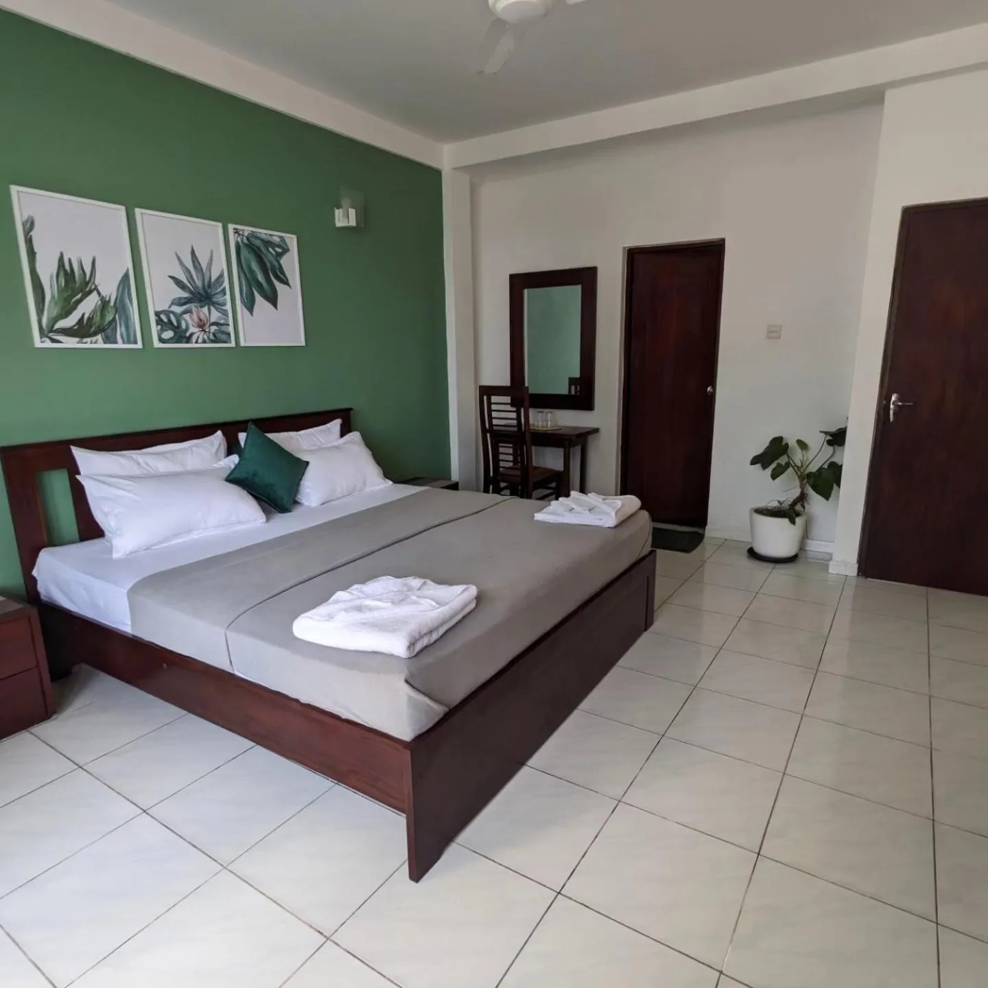 Bed in Palmyrah Residencies