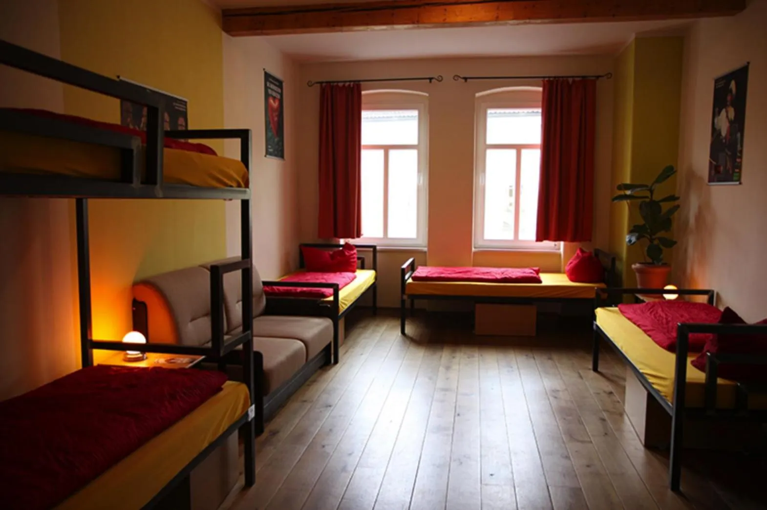 Photo of the whole room, Bed in OPERA Hostel