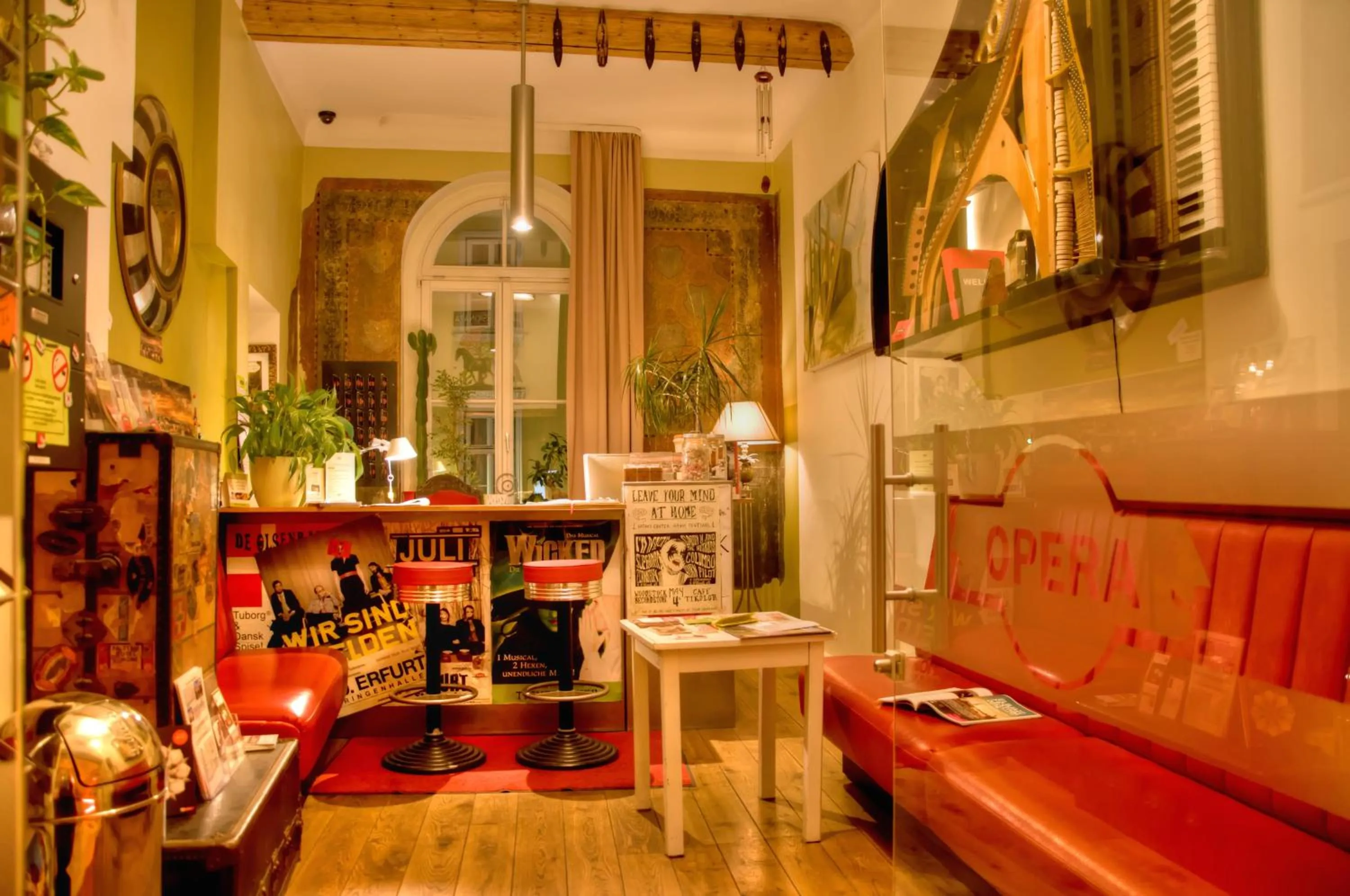 Lobby or reception in OPERA Hostel