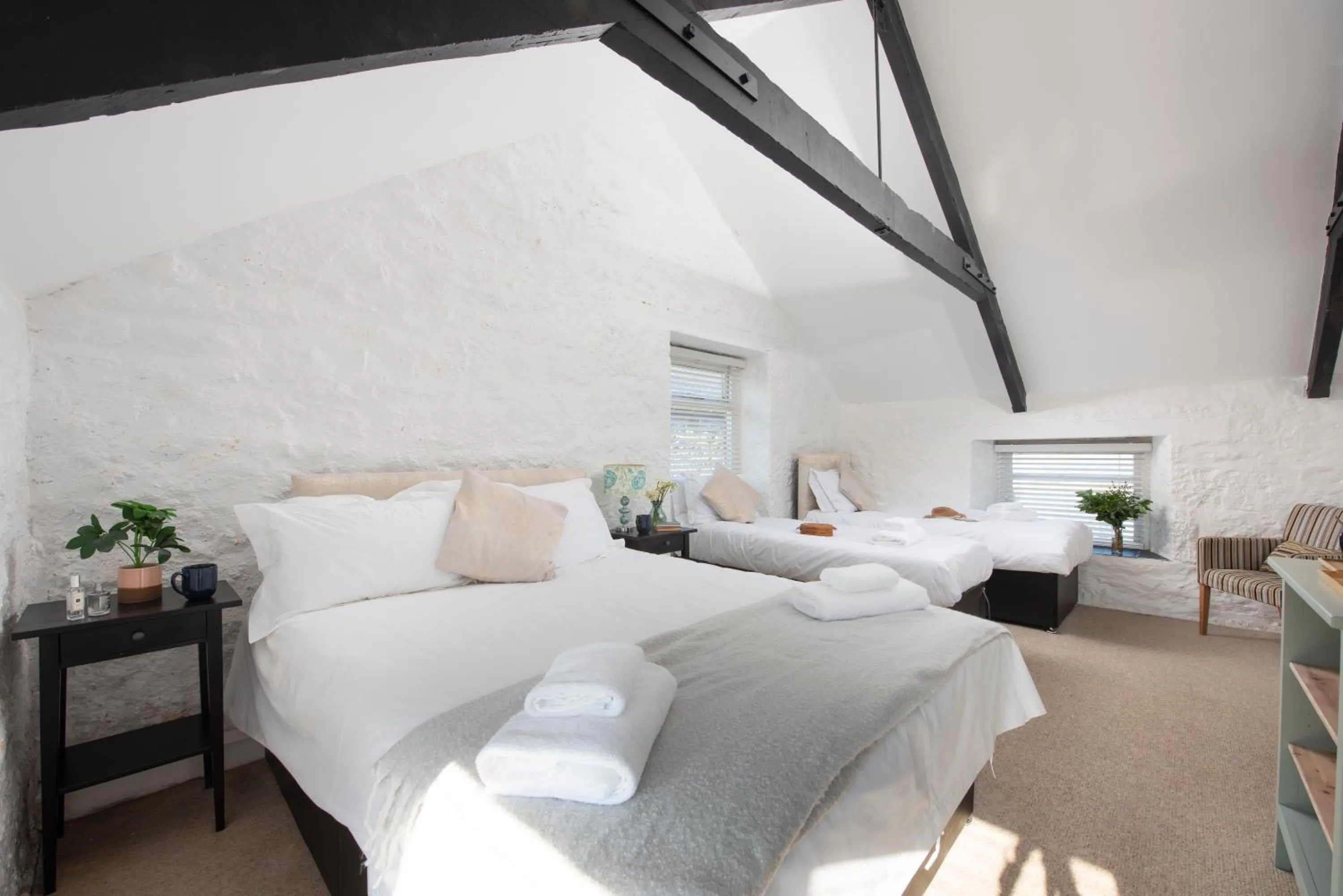 Bed in Cape Cornwall Club