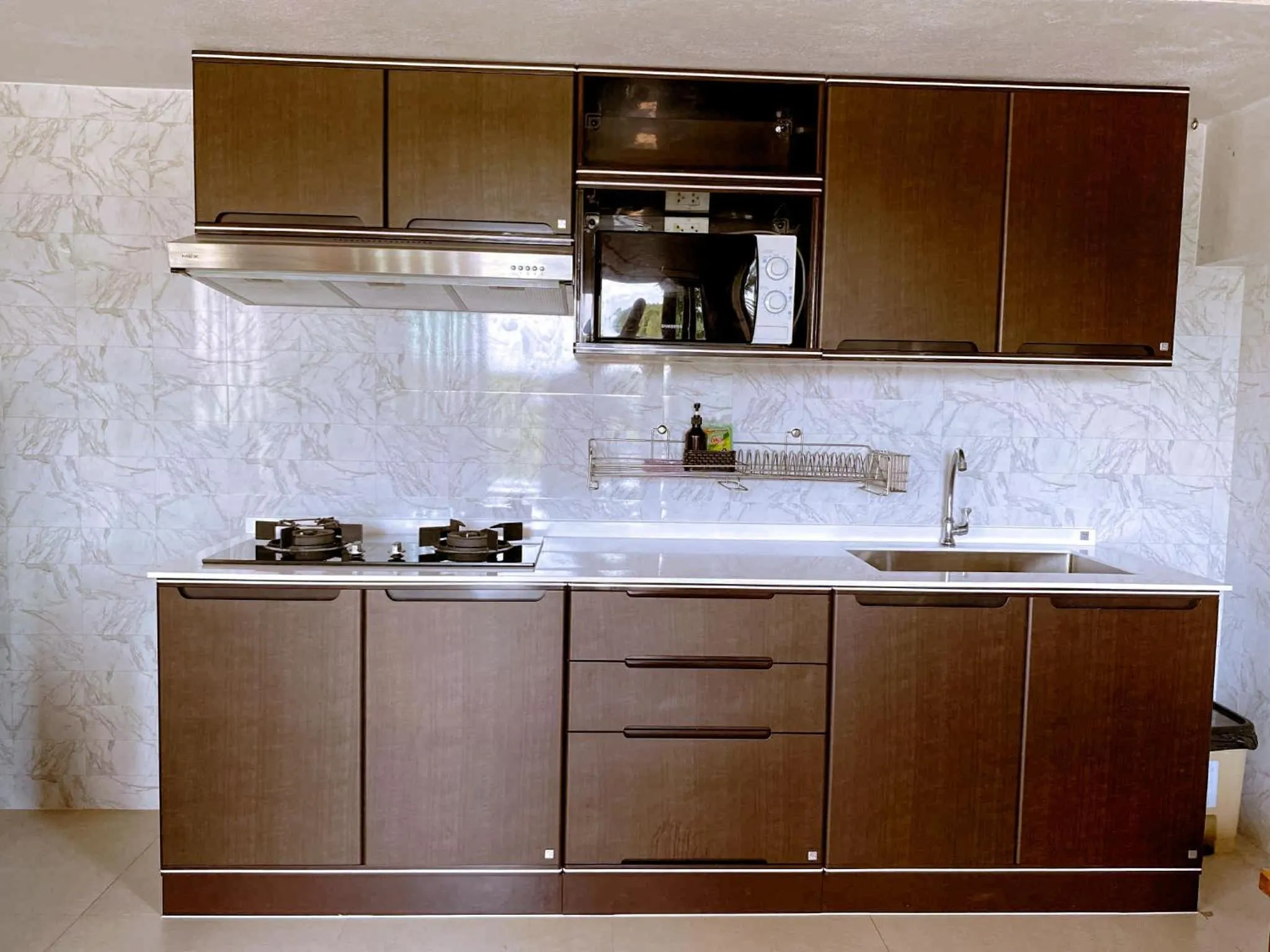 Kitchen or kitchenette in Puteri Lanta Family Villas