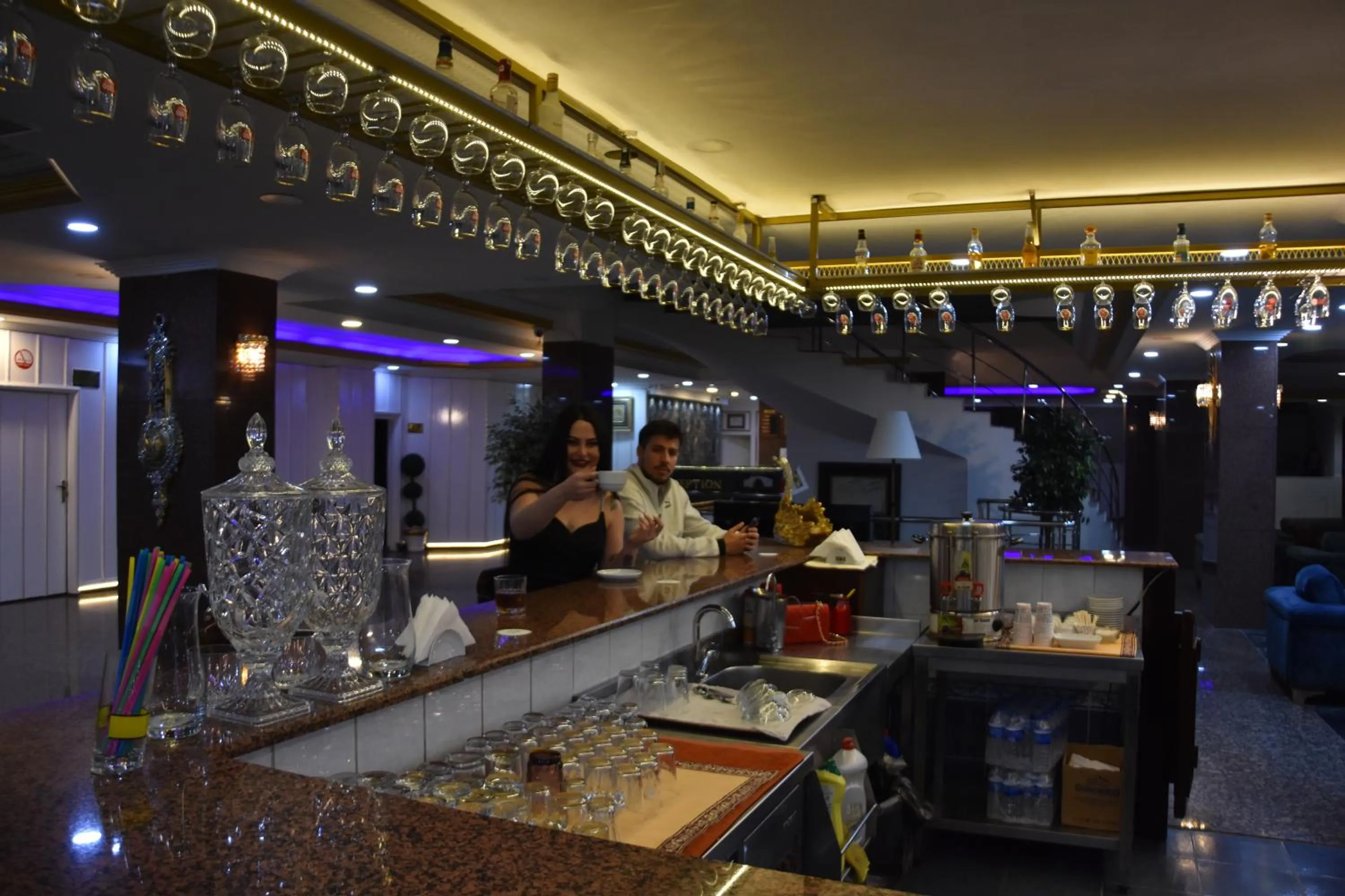 Lounge or bar in Malabadi Hotel