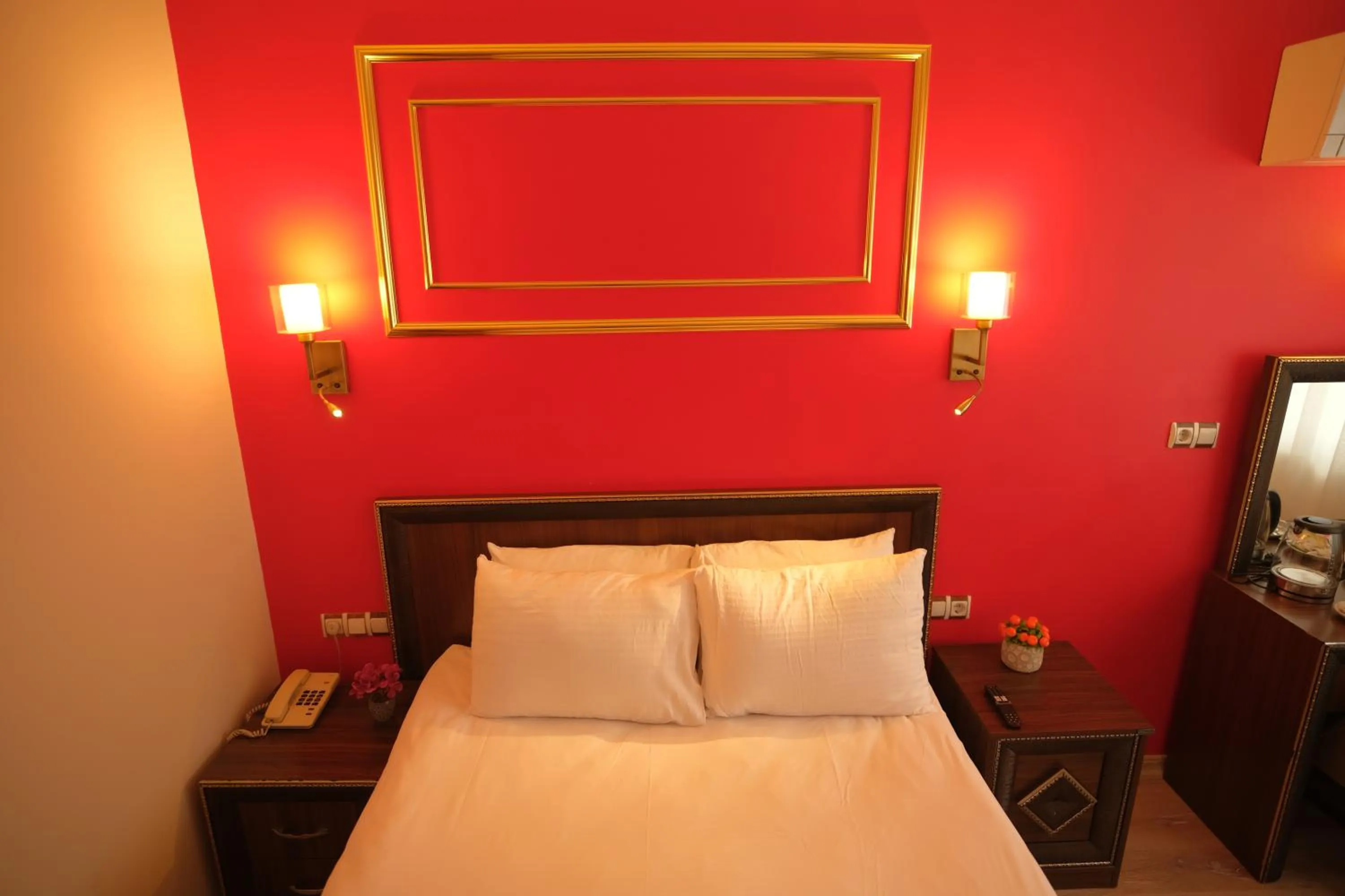 Bedroom, Bed in Malabadi Hotel