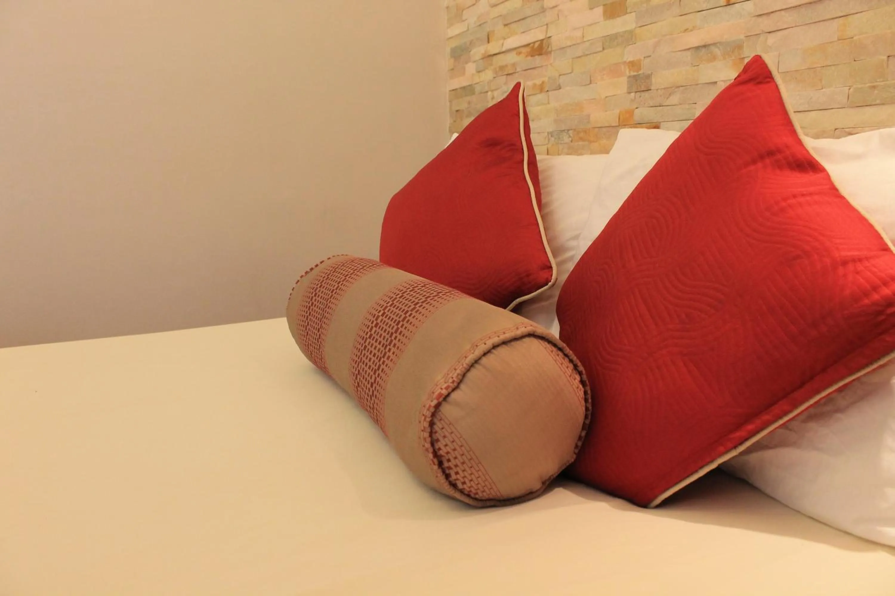 Bed in Skylark Guest House