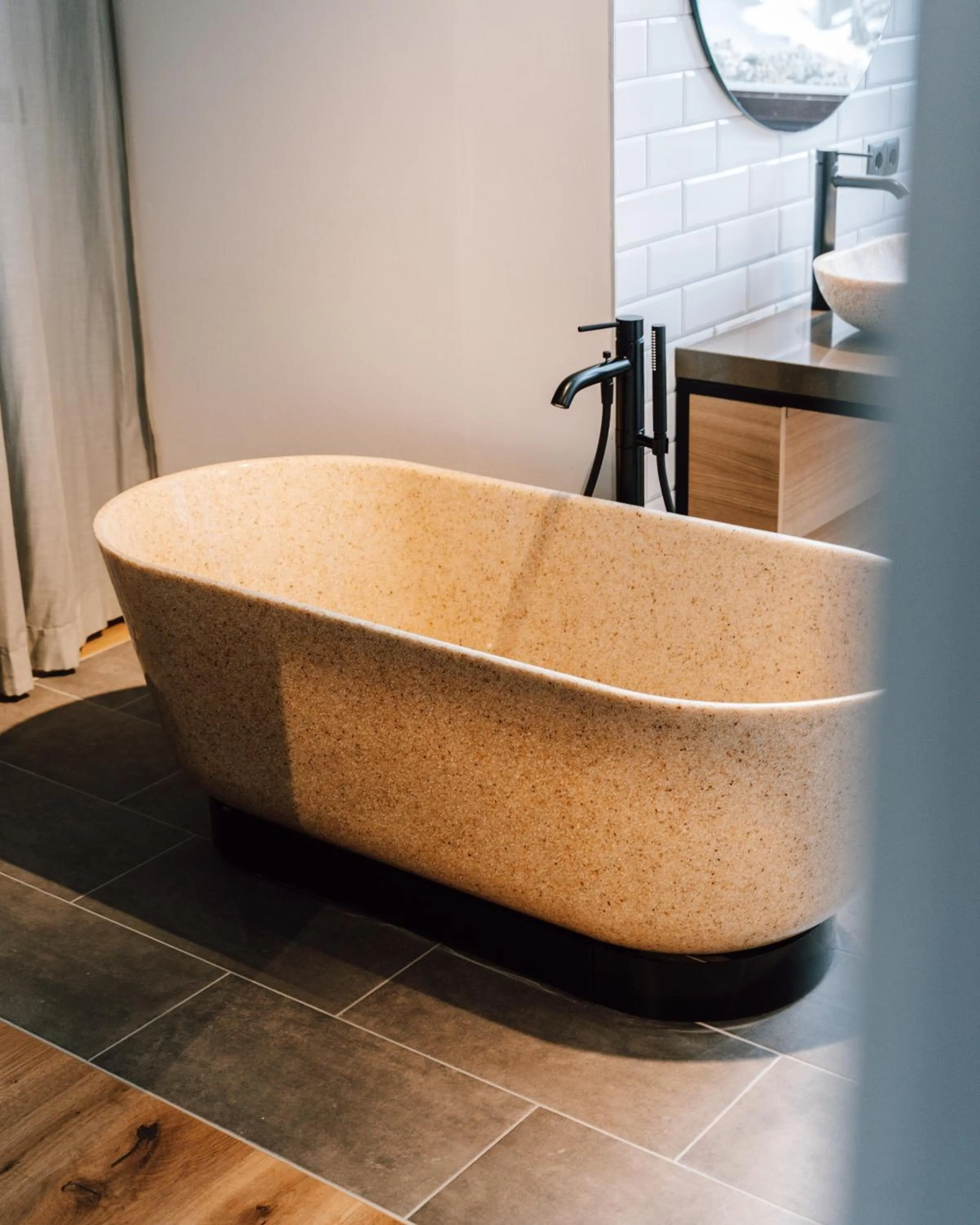 Bathroom in Mein Hotel Fast