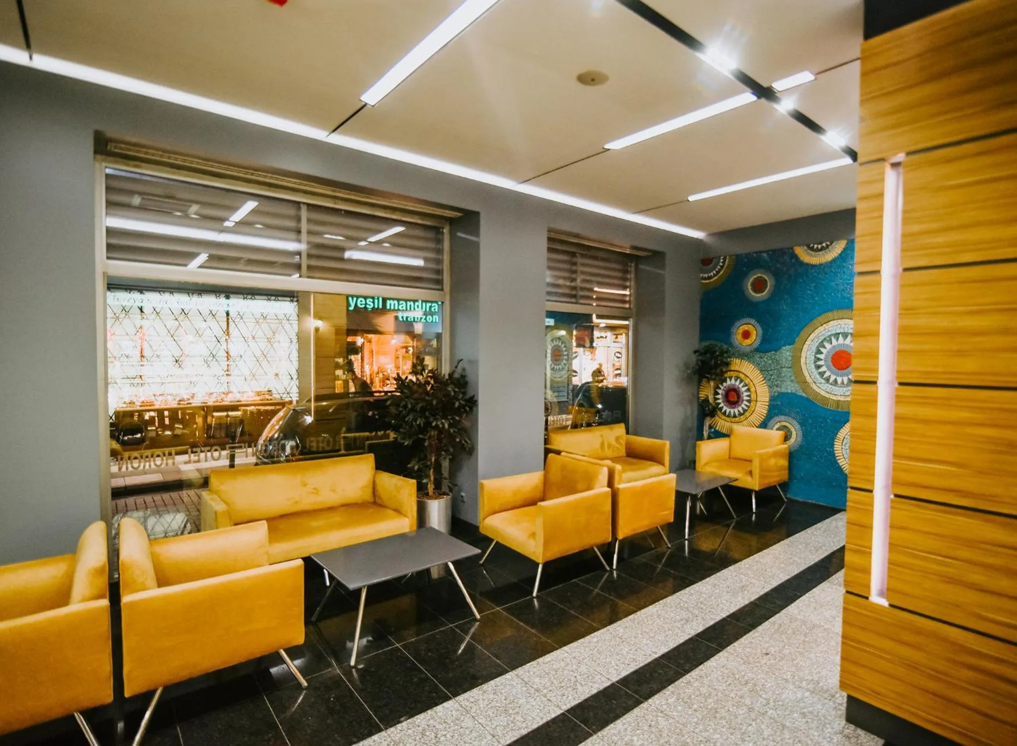 Seating area in Horon Hotel