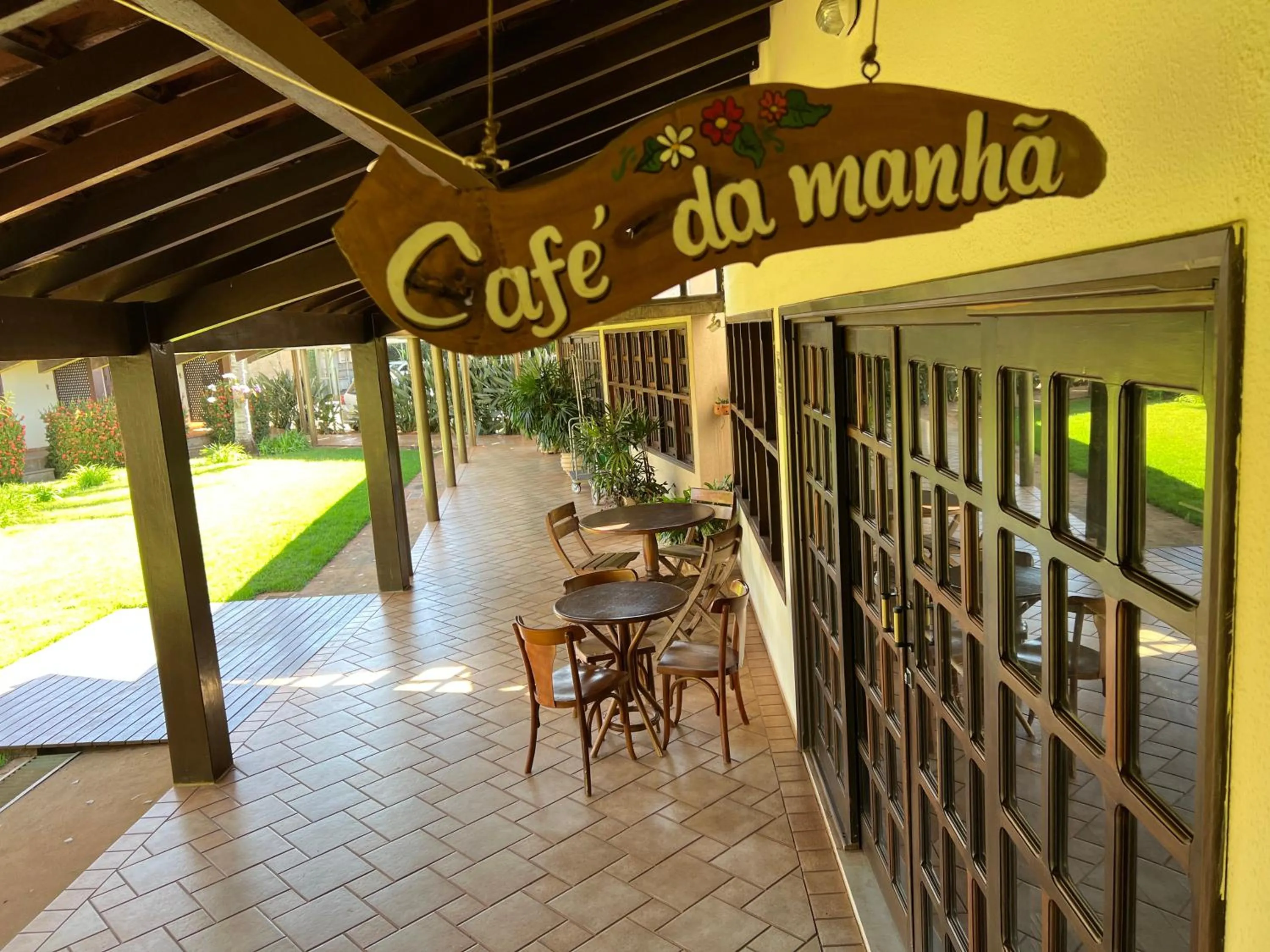 Patio in Premier Garden Hotel