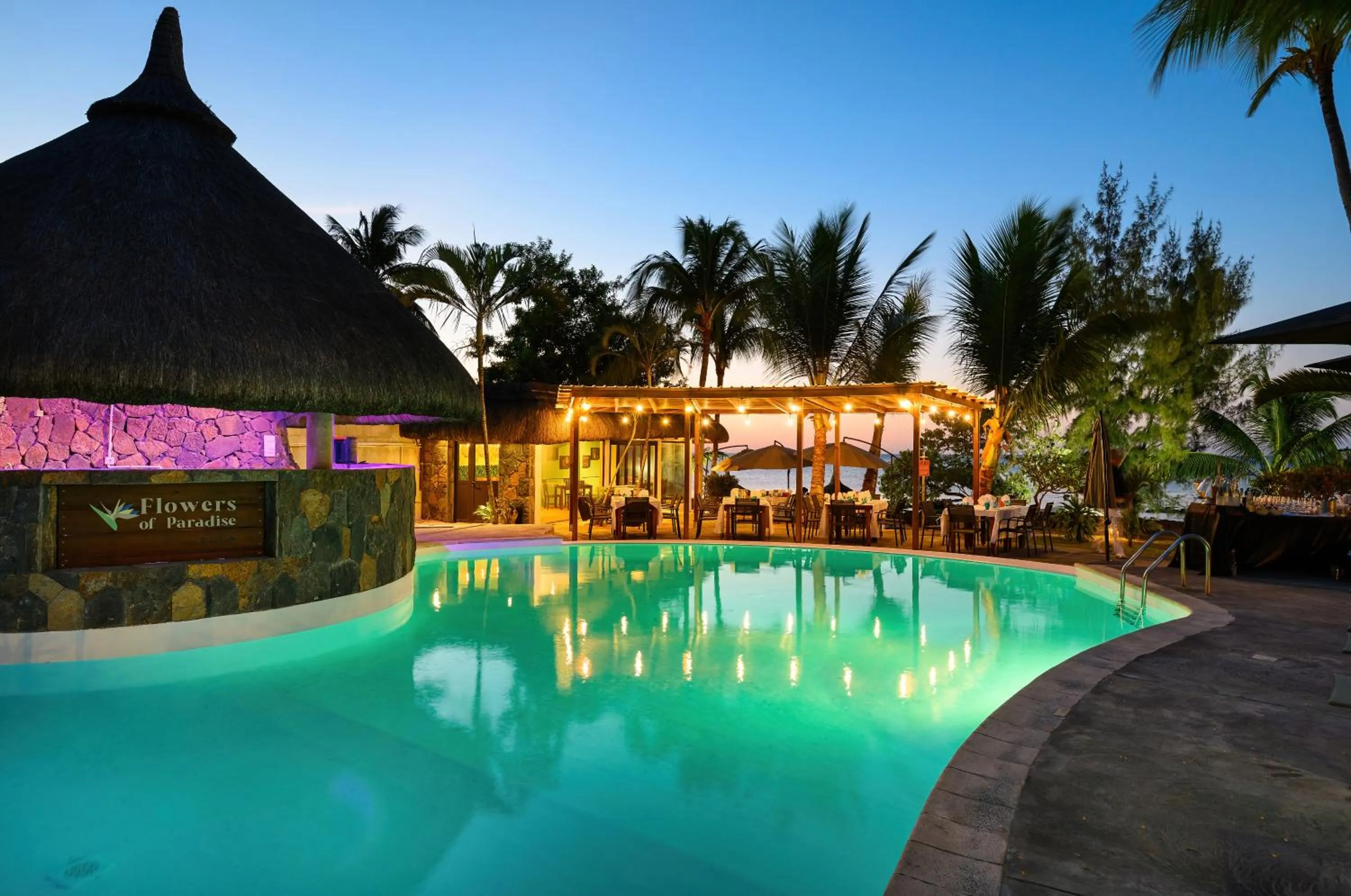 Lounge or bar in Flowers of Paradise