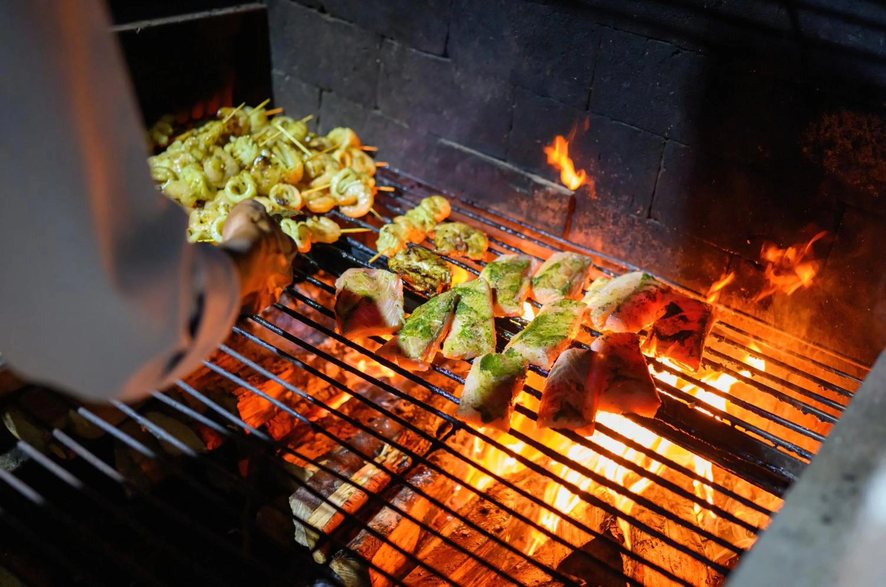 Restaurant/places to eat in Flowers of Paradise