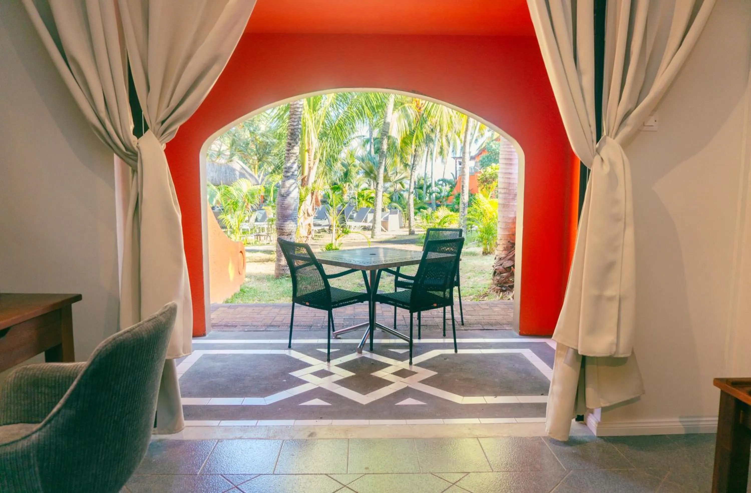 Balcony/Terrace in Flowers of Paradise