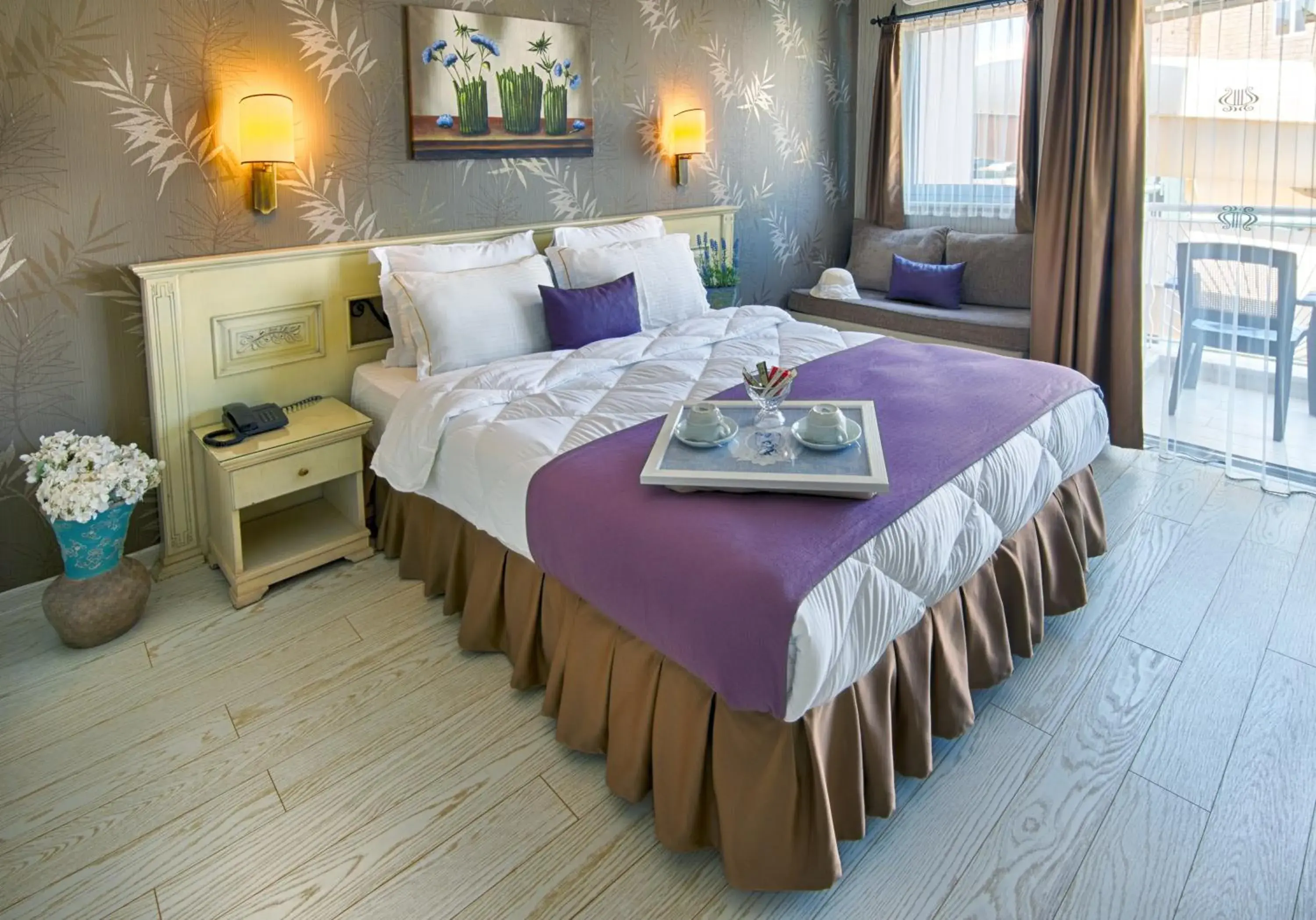 Standard Double Room in Romance Beach Hotel Standard Double Room in Romance Beach Hotel