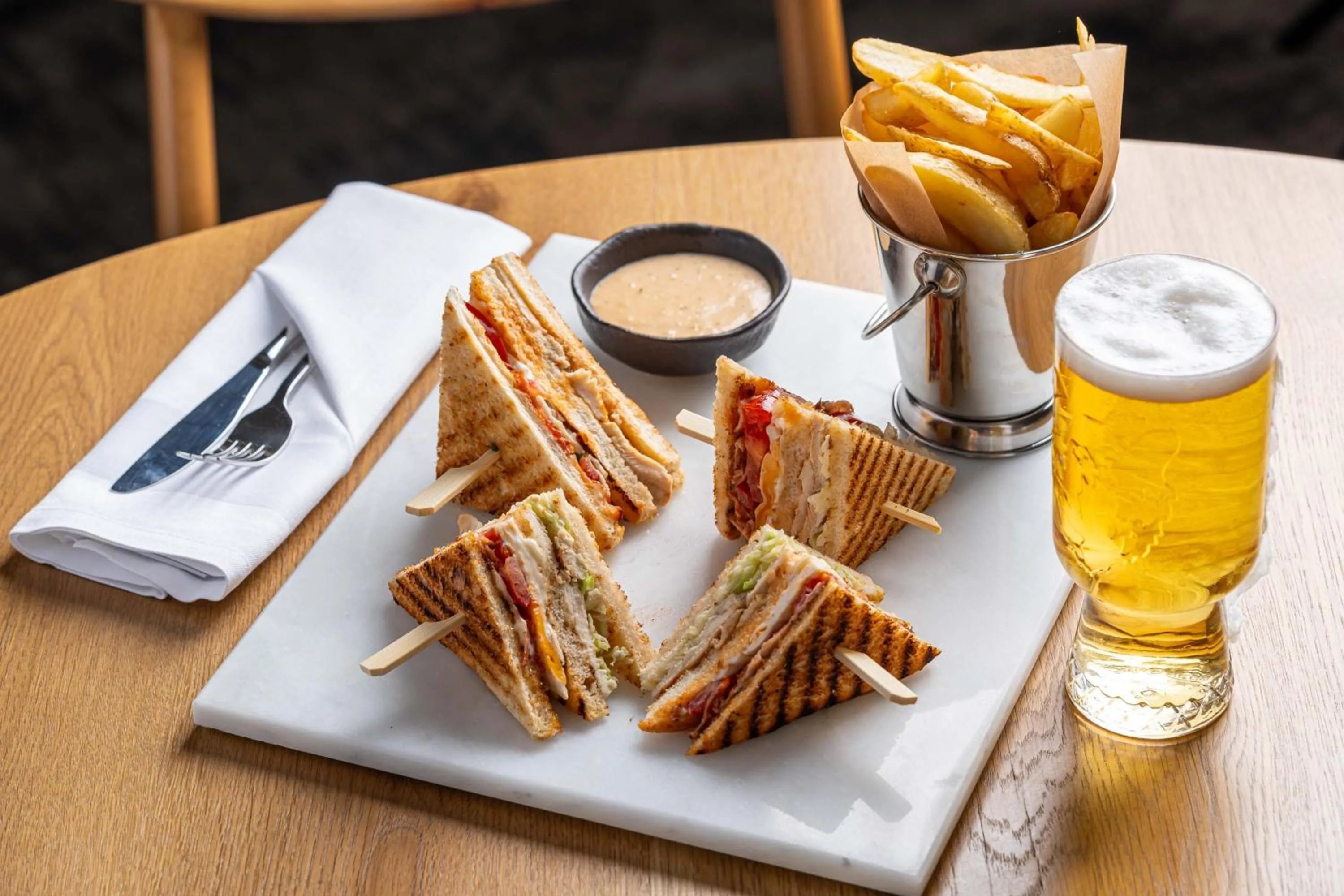 Restaurant/places to eat in Hotel Alexandrion Experience