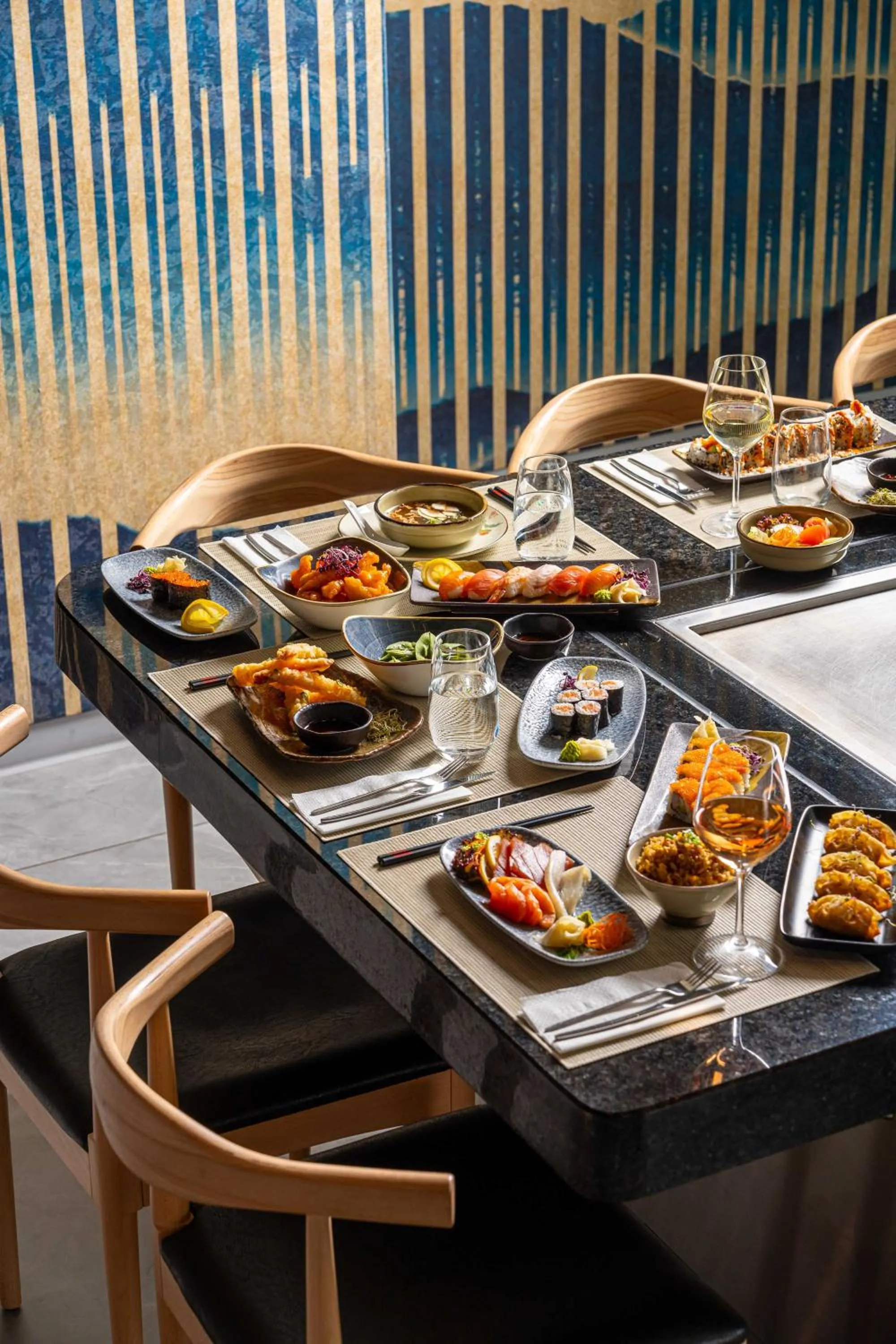 Restaurant/places to eat in Hotel Alexandrion Experience