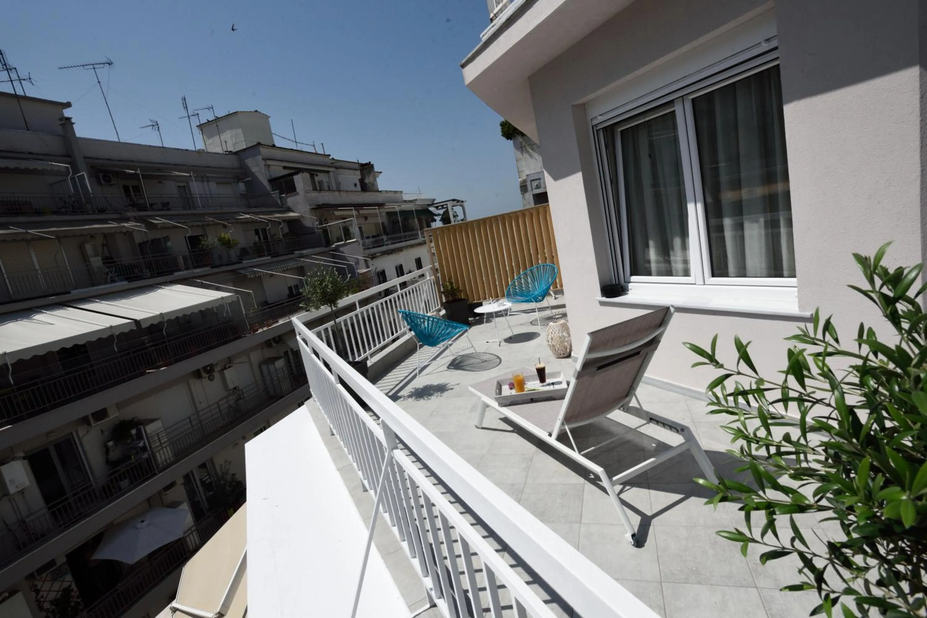 Magnifique Luxury Suites