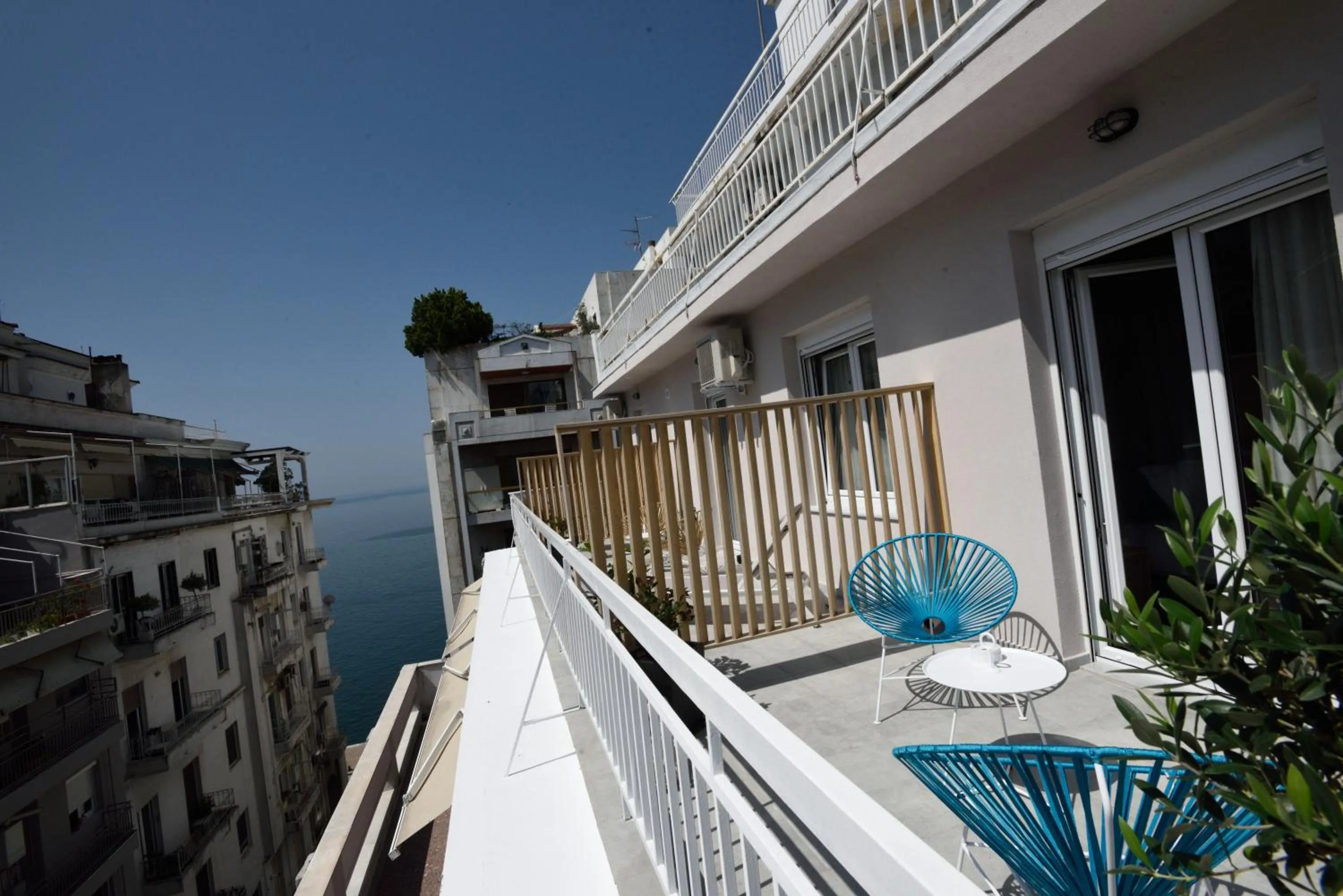 Magnifique Luxury Suites