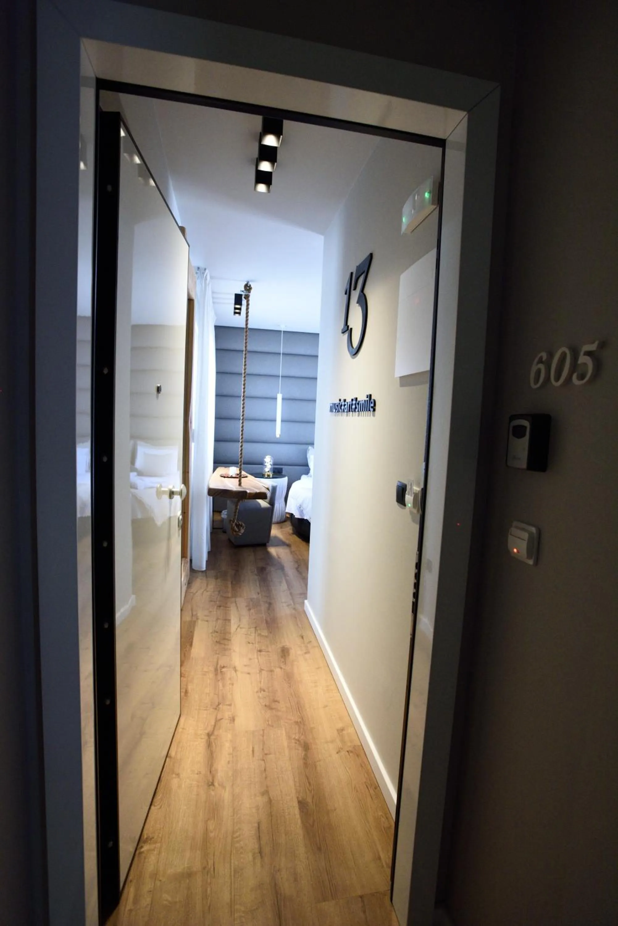 Magnifique Luxury Suites