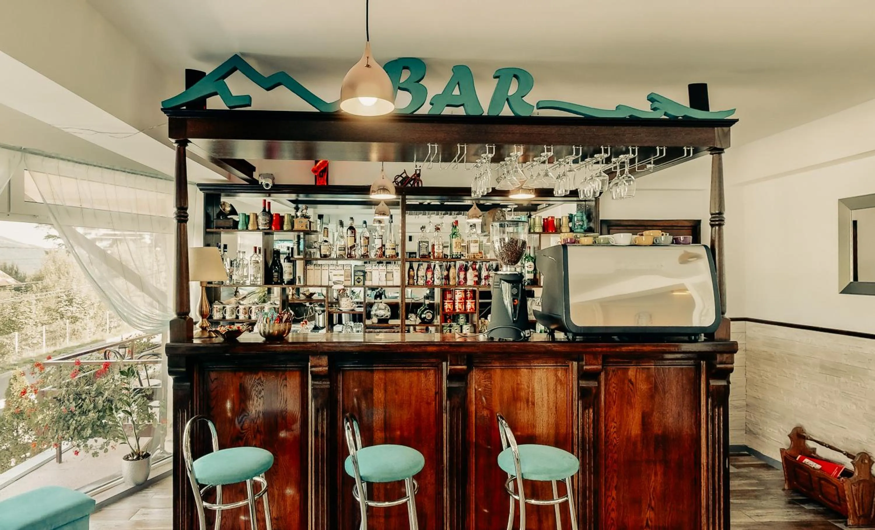 Lounge or bar in Hotel Marea Neagra