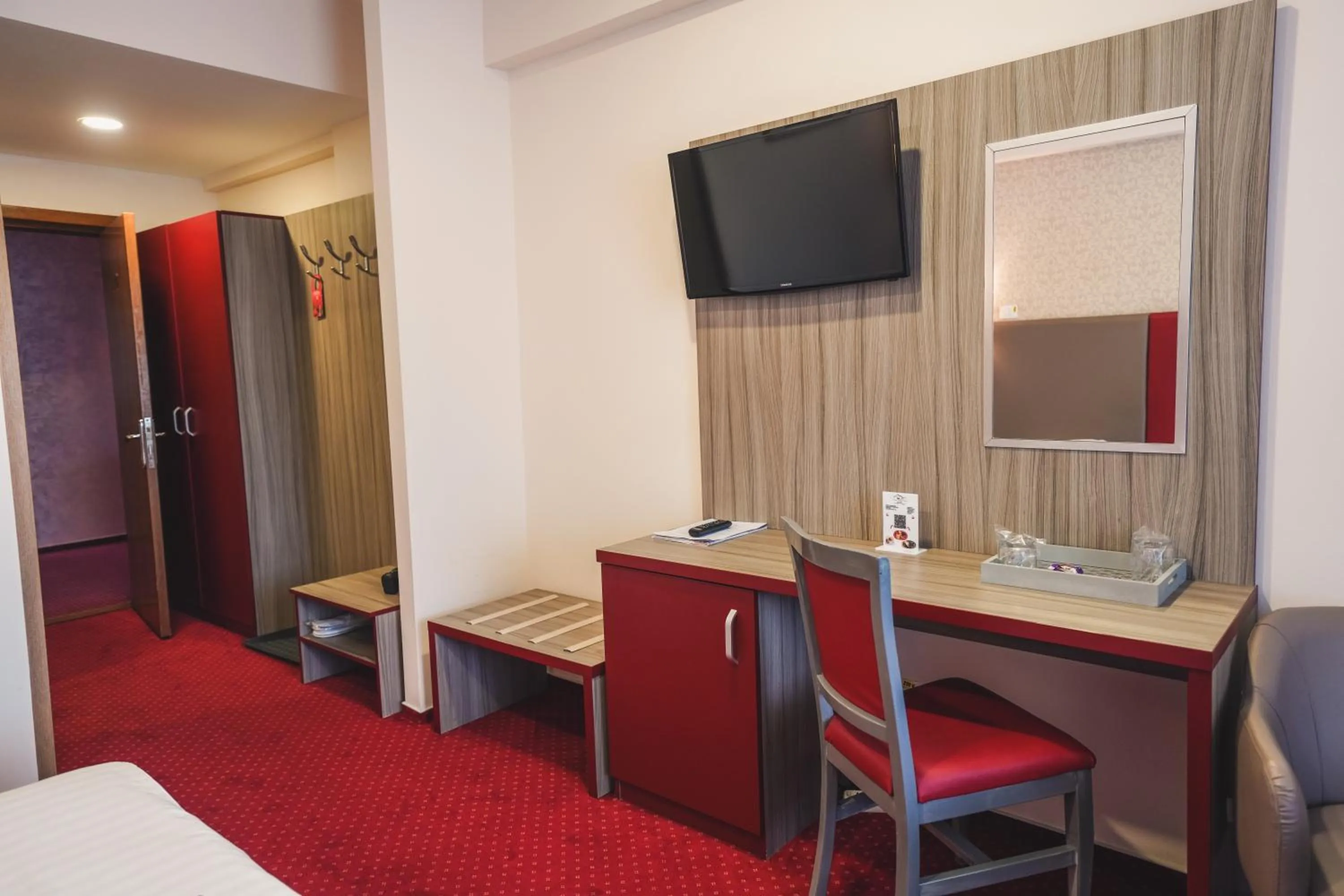 Photo of the whole room, Bed in Hotel Marea Neagra