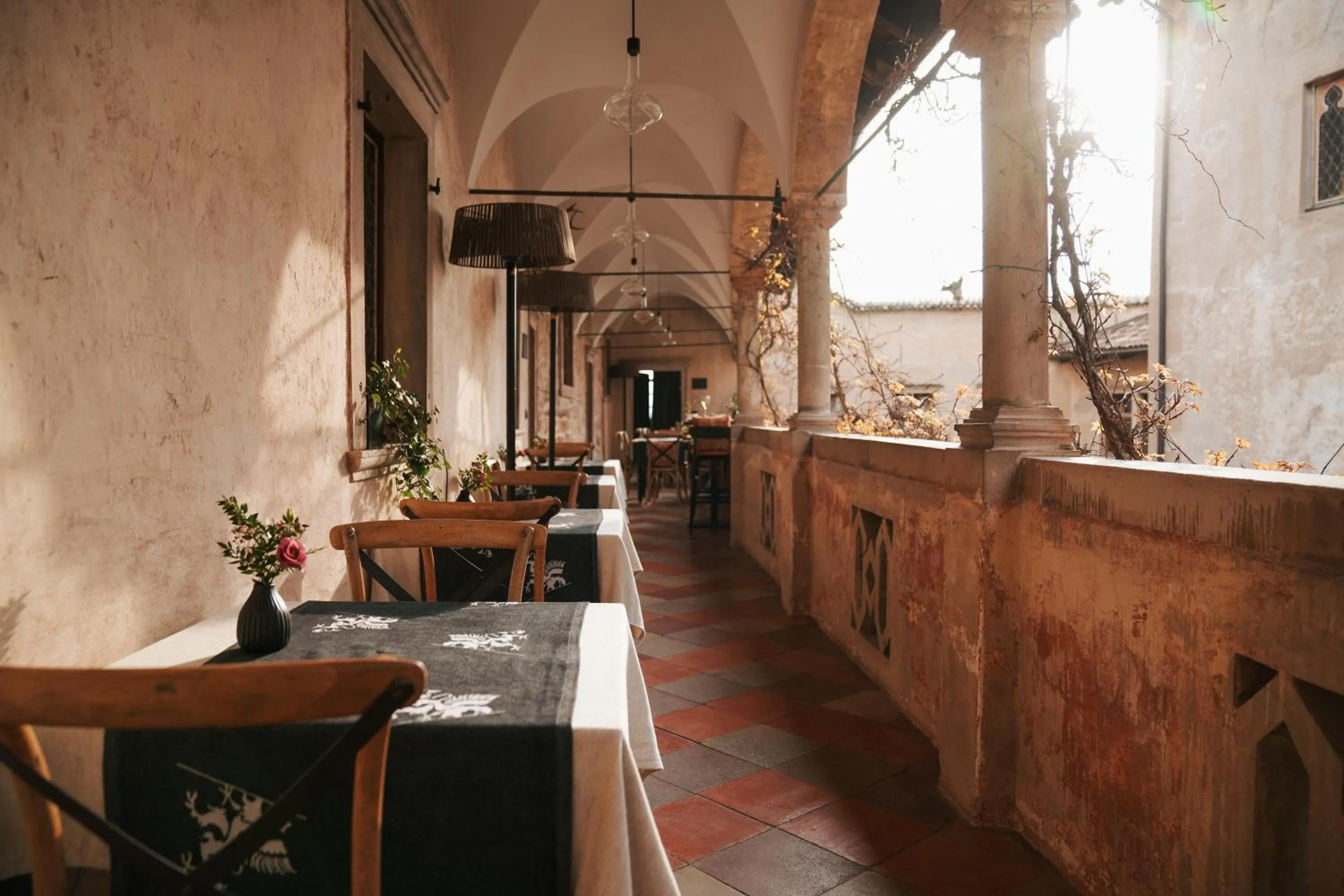 Restaurant/places to eat in Schloss Freudenstein