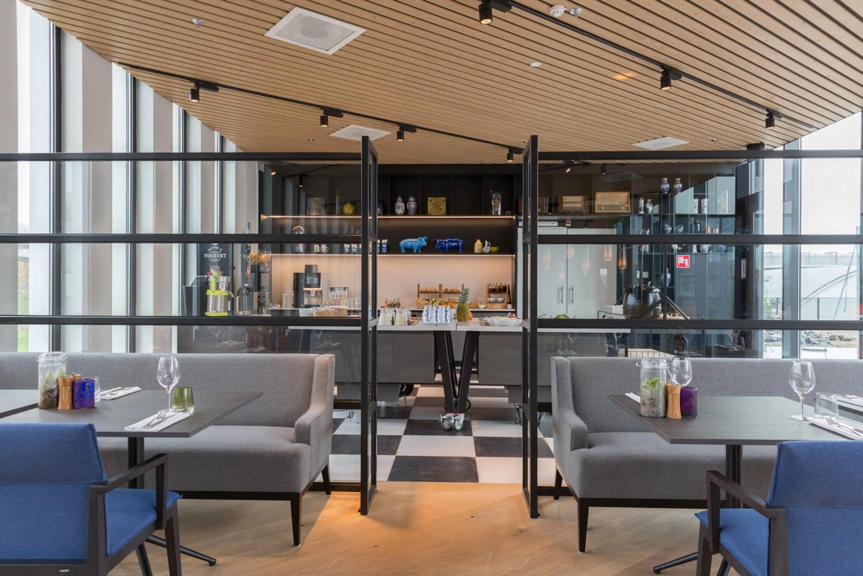 Restaurant/places to eat in Postillion Hotel Amsterdam