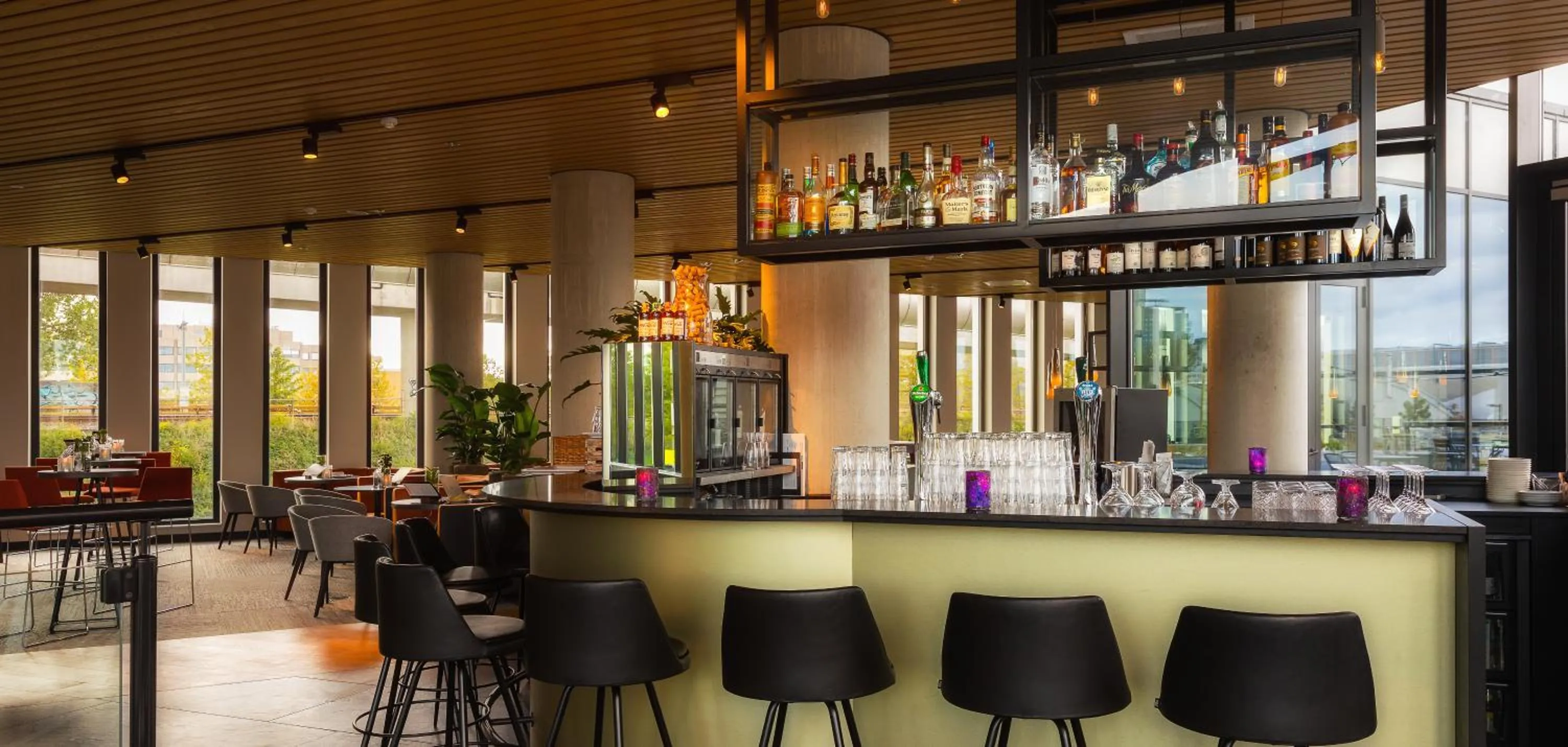Lounge or bar in Postillion Hotel Amsterdam