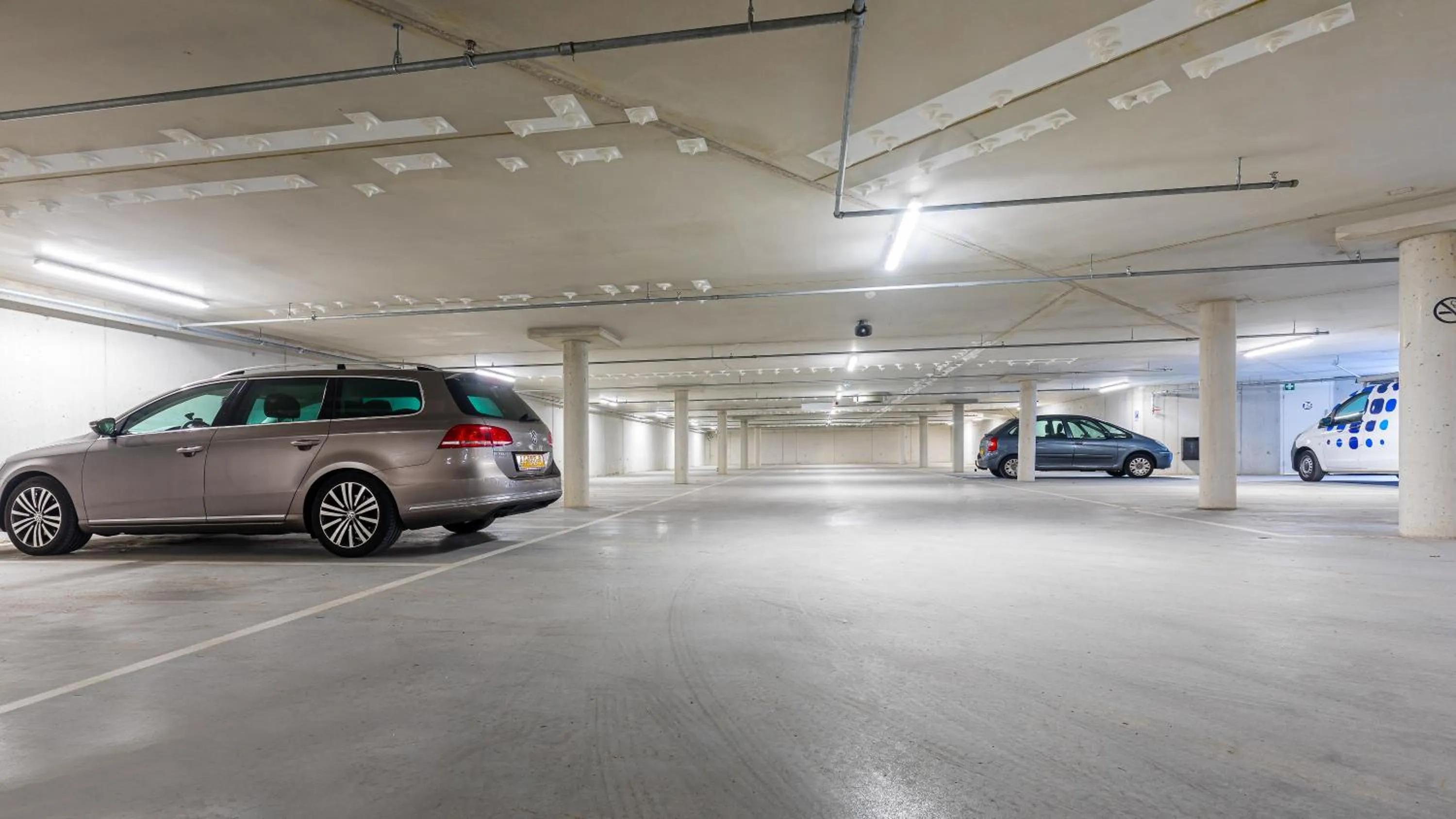 Parking in Postillion Hotel Amsterdam