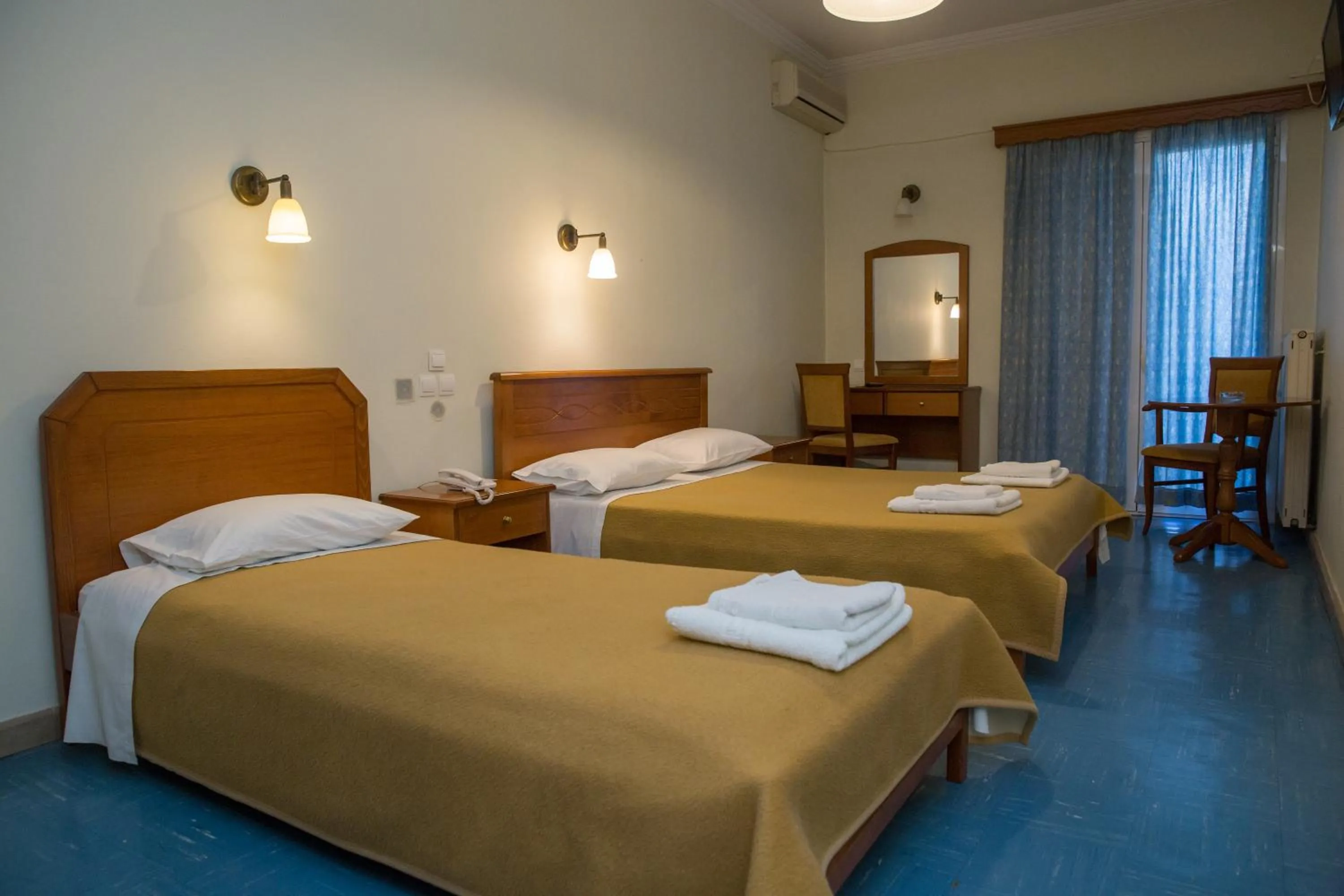 Photo of the whole room, Bed in Hotel Liberty