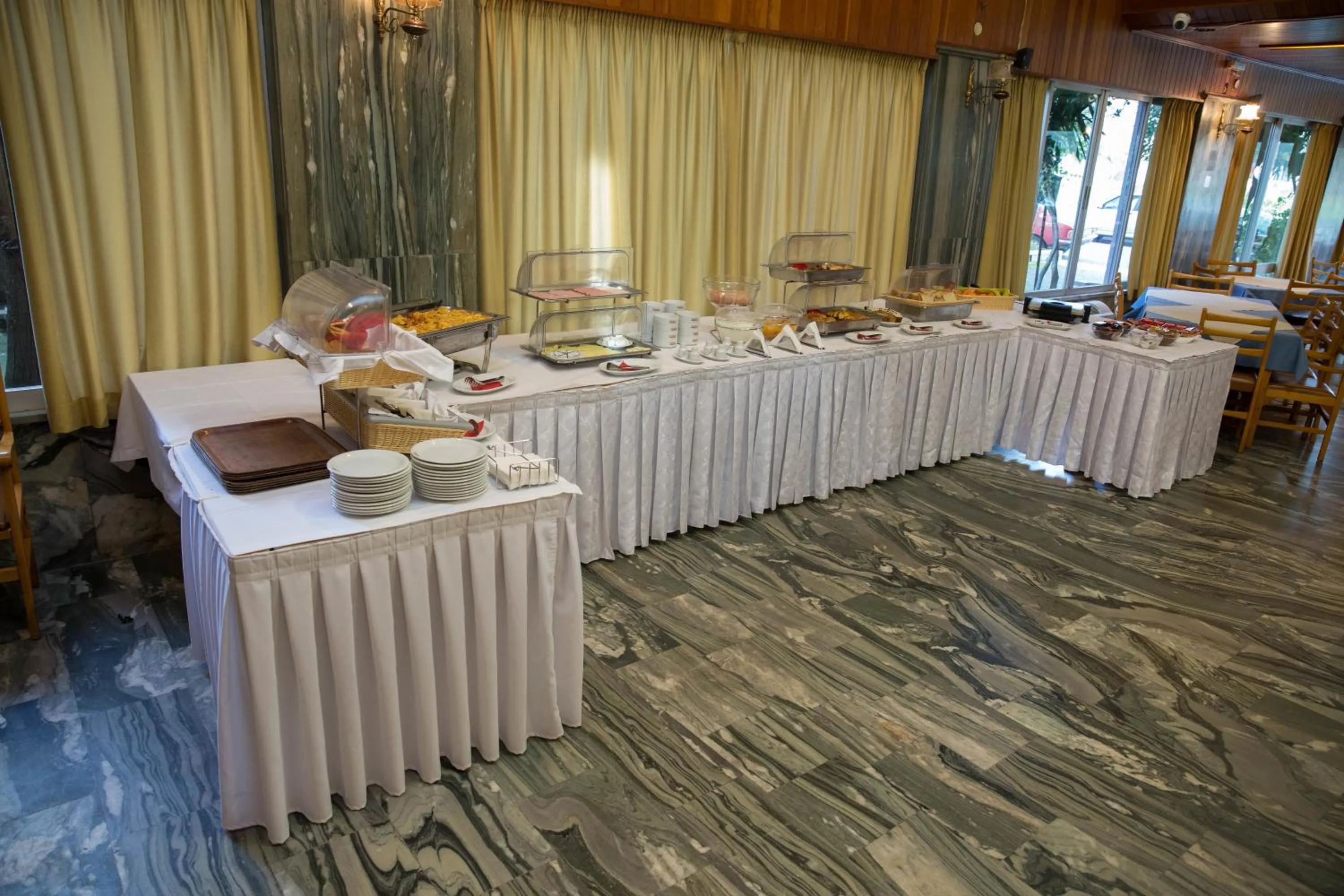 Lunch in Hotel Liberty