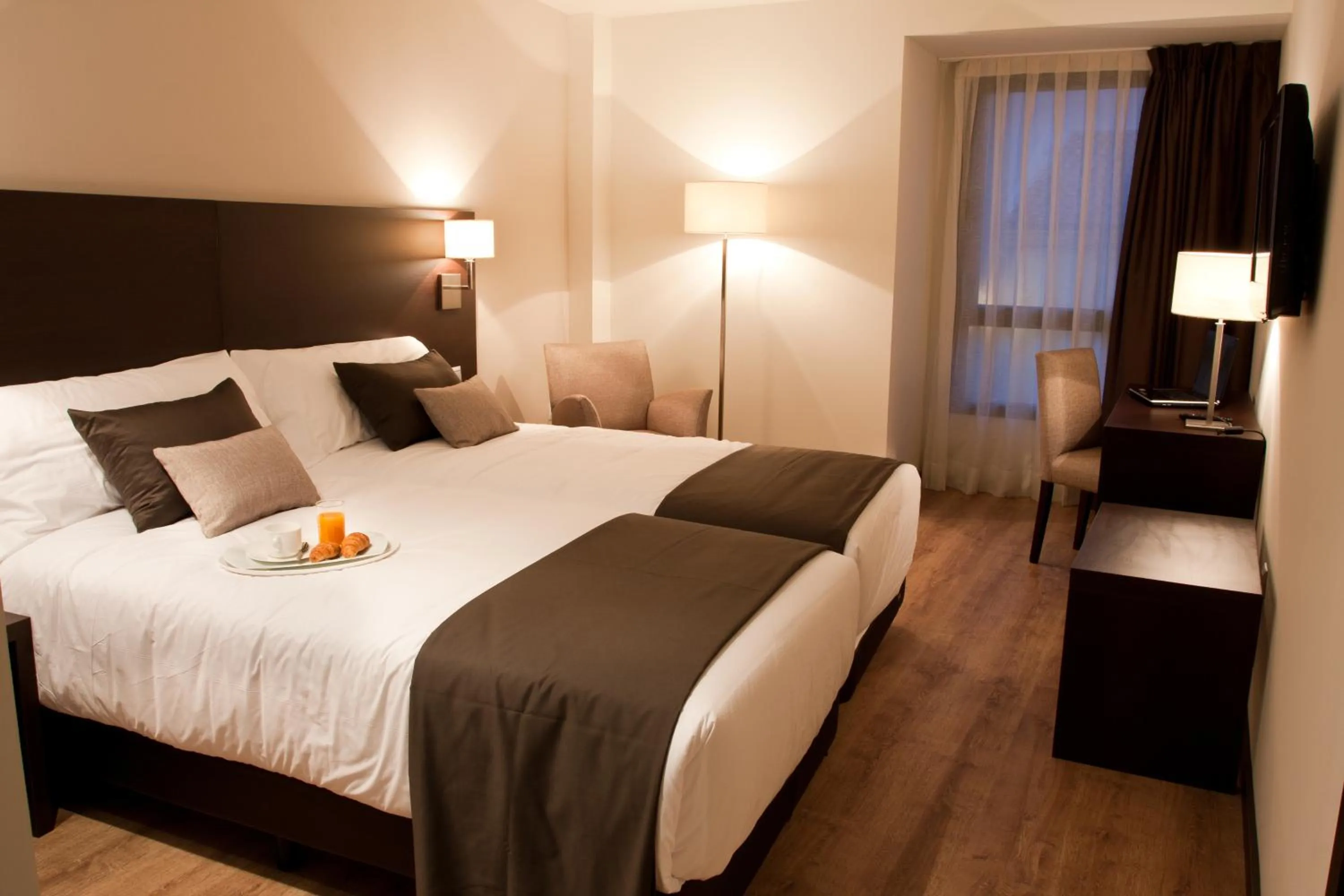 Photo of the whole room, Bed in Hotel Paloma