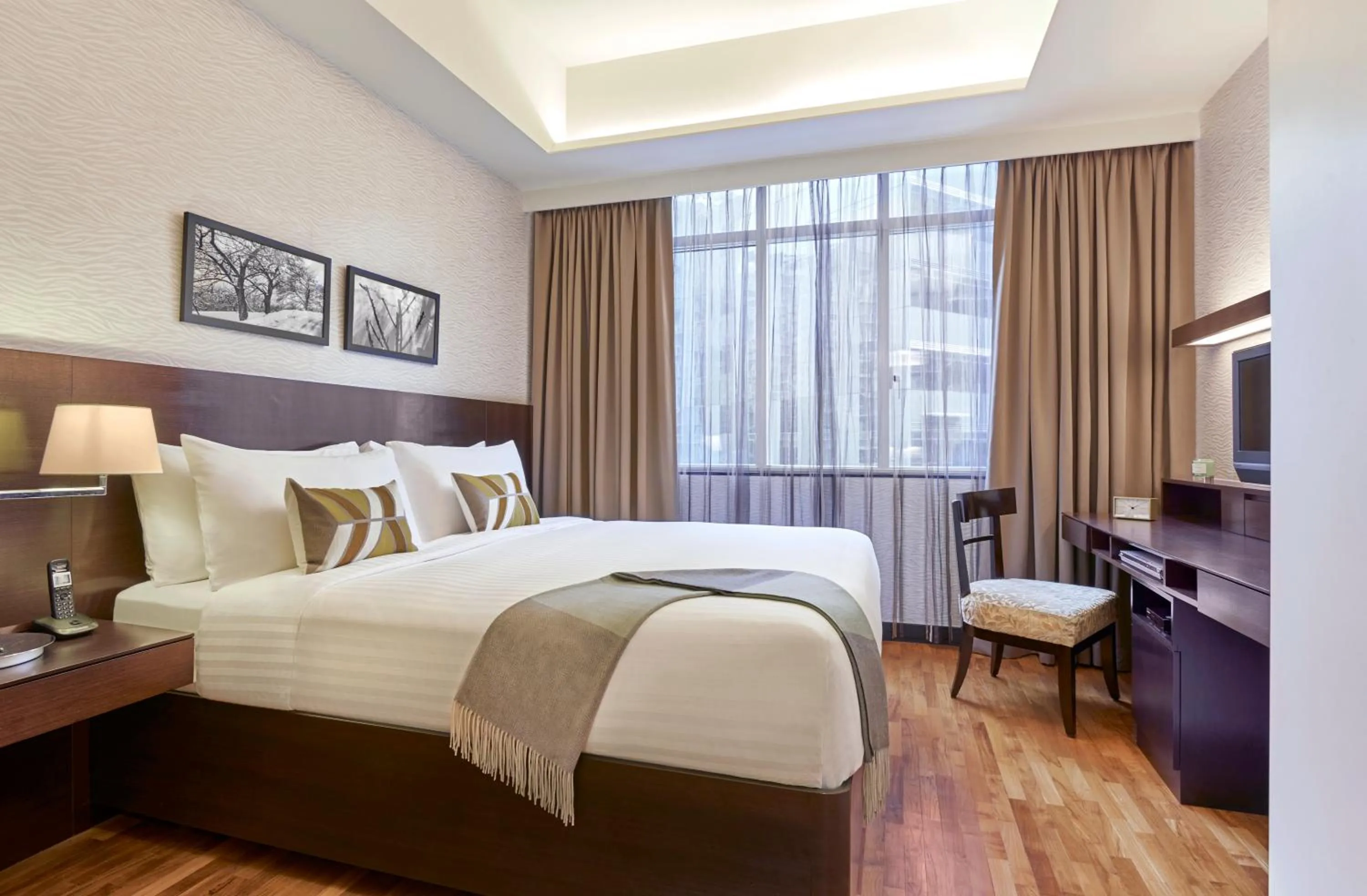 Bedroom, Bed in Orchard Scotts Residences by Far East Hospitality