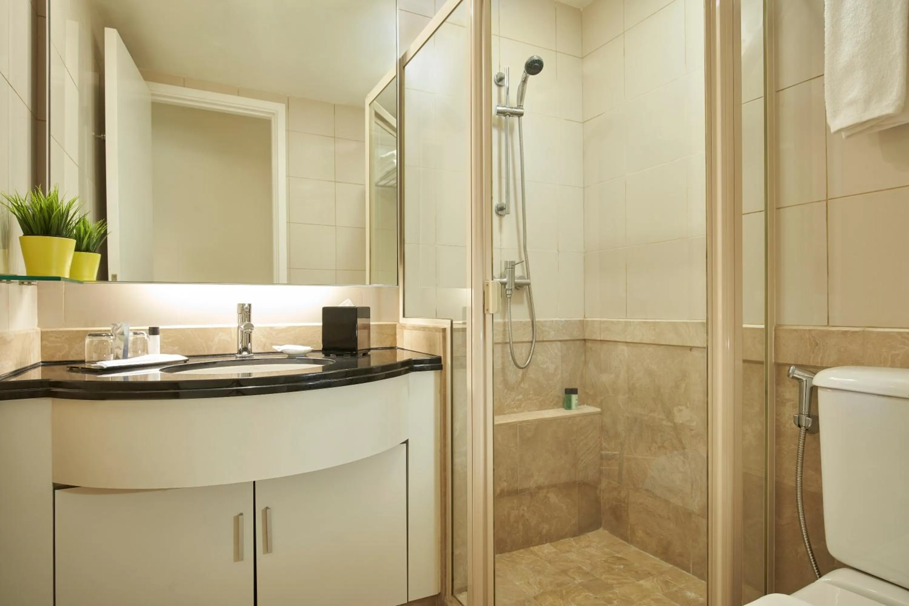 Bathroom in Orchard Scotts Residences by Far East Hospitality