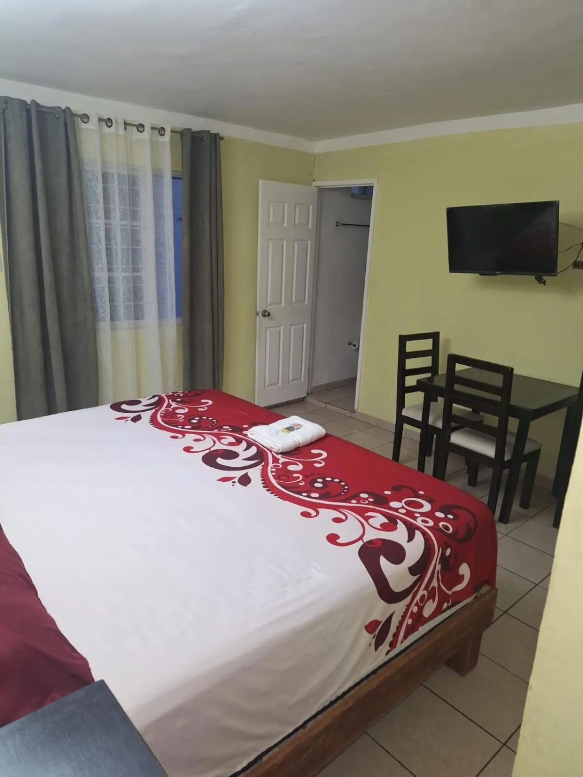 Bed in Hotel Panama 510
