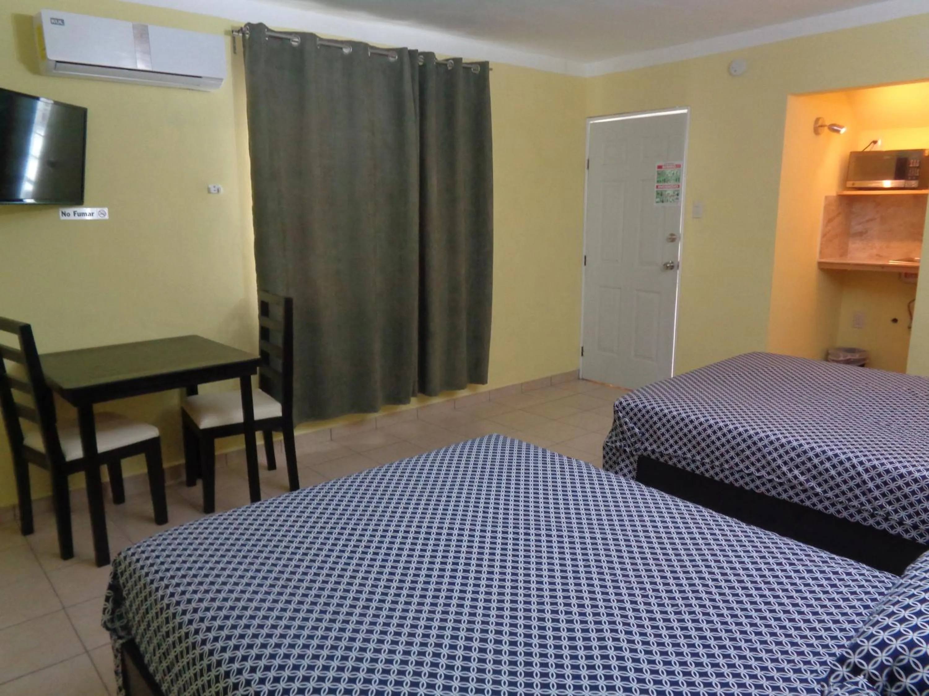 Bed in Hotel Panama 510