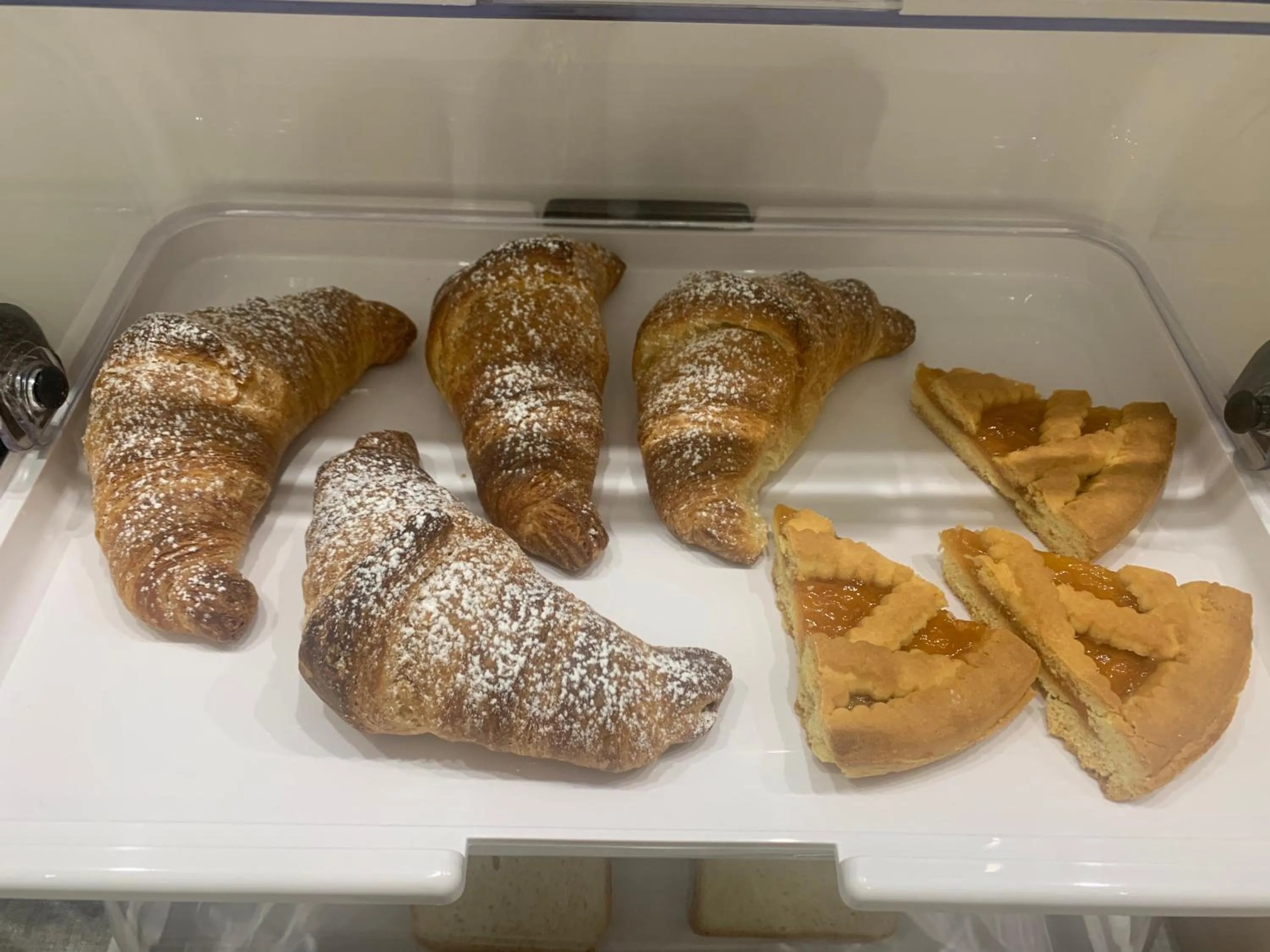 Food and drinks in B&B D'Amari Affittacamere