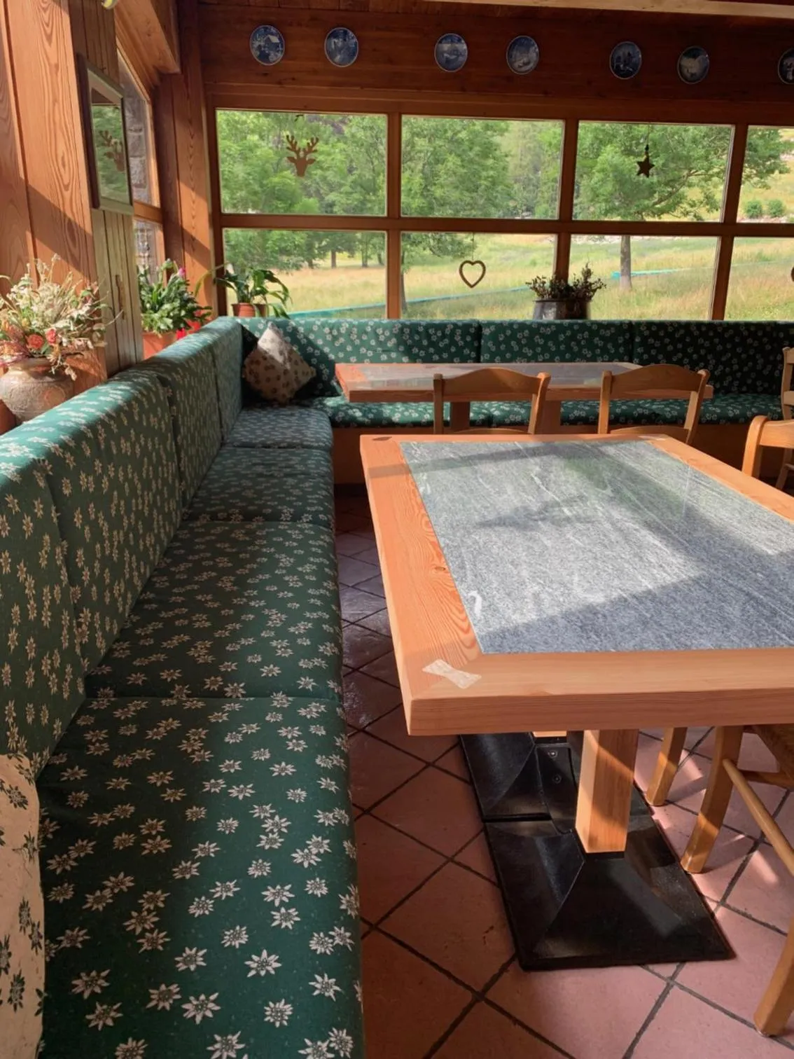 Restaurant/places to eat in Hotel Flora Alpina