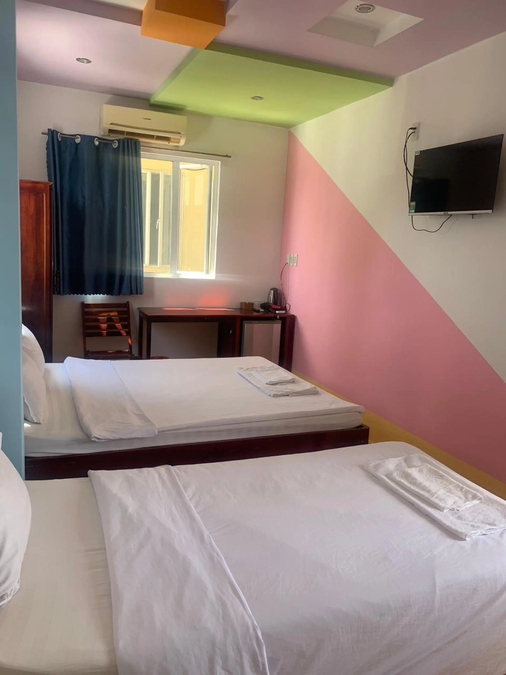 Photo of the whole room, Bed in Hoang Hai Dang 1 Hotel